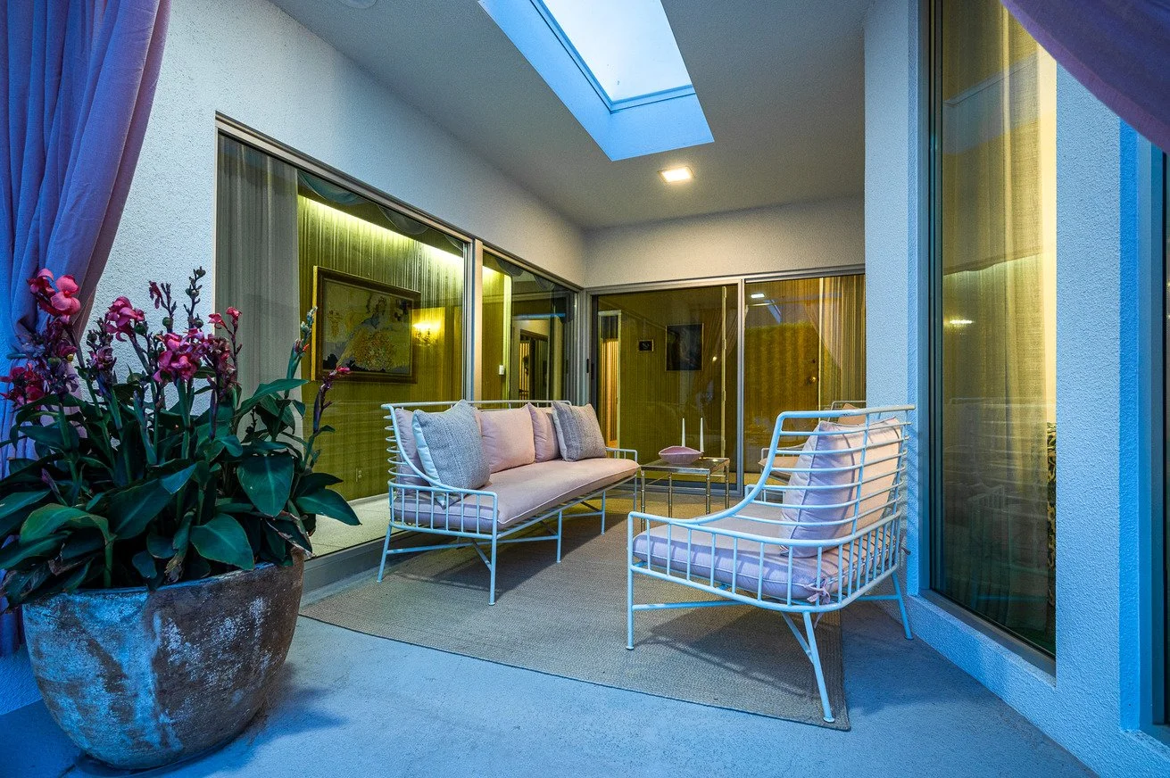 california-mid-century-modern-time-capsule-film-photo-shoot-location-hire-skylight.jpg