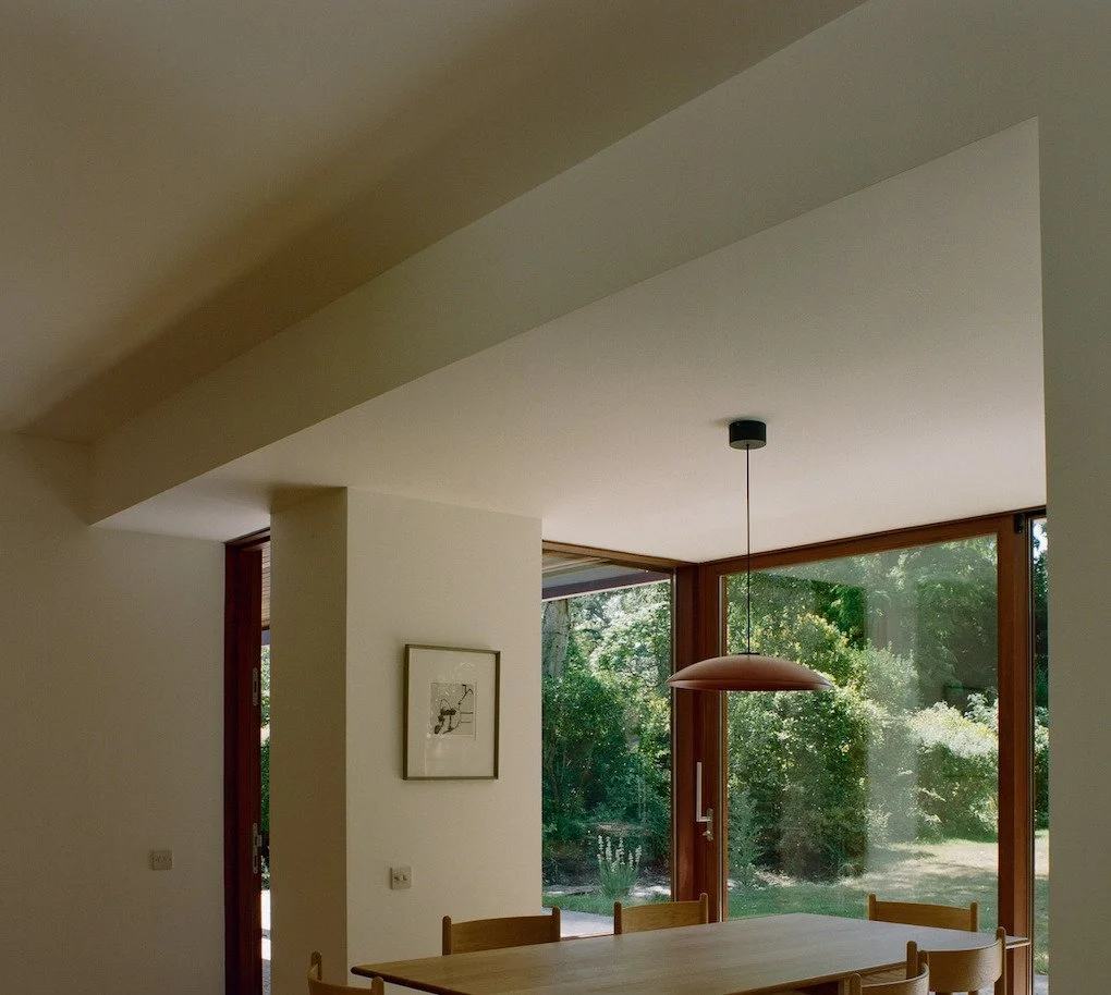london-retro-mid-century-modernist-courtyard-bungalow-film-photo-shoot-location-hire-dining-area.jpg