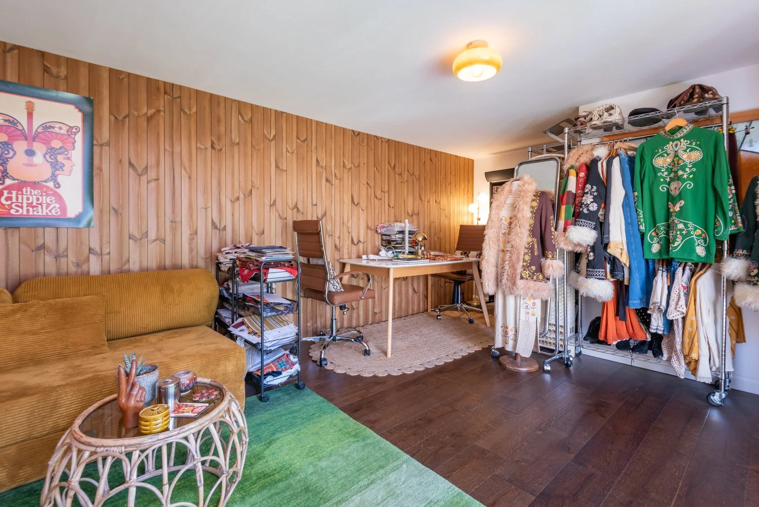 london-retro-1970s-mid-century-modern-home-film-photo-shoot-location-hire-clothes-hanging.jpg