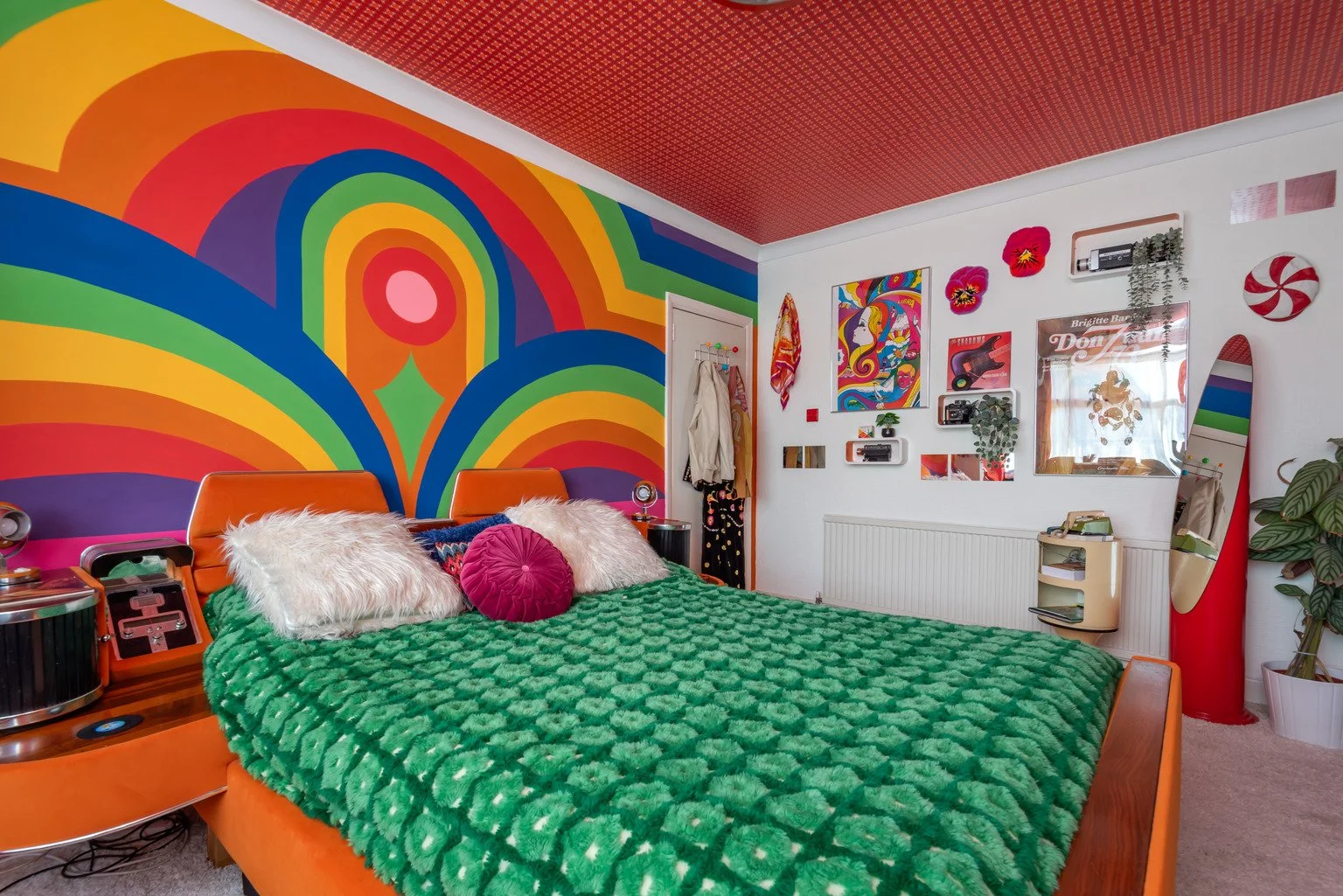 london-retro-1970s-mid-century-modern-home-film-photo-shoot-location-hire-rainbow-wall-features-double-bed.jpg