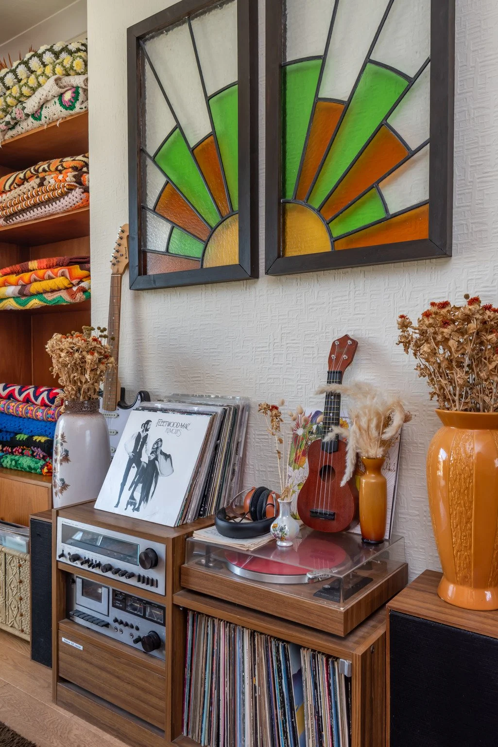 london-retro-1970s-mid-century-modern-home-film-photo-shoot-location-hire-stained-glass-wall-hanging.jpg
