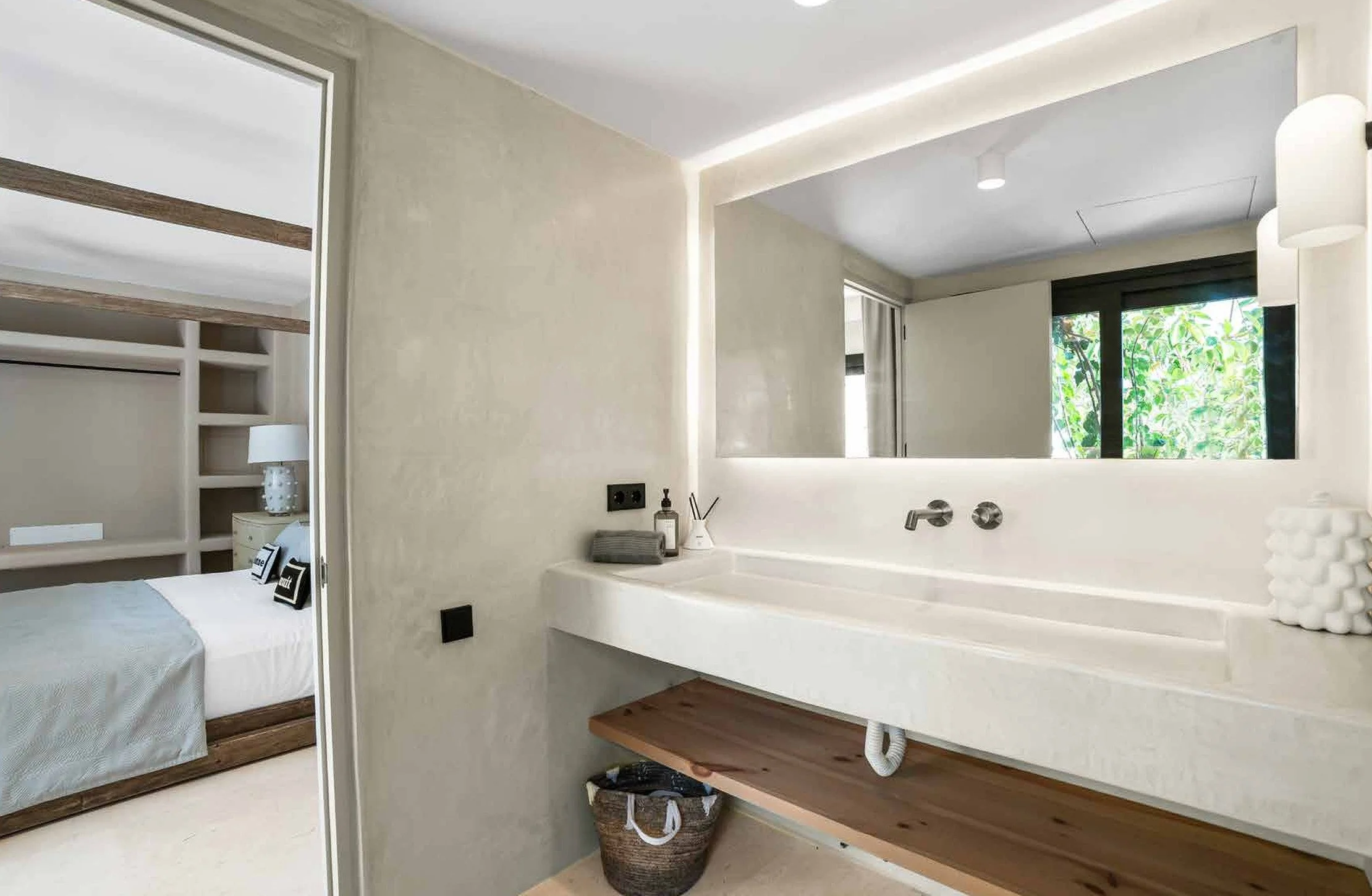 ibiza-modern-mediterranean-luxury-villa-film-photo-shoot-location-hire-bedroom-ensuite.jpg
