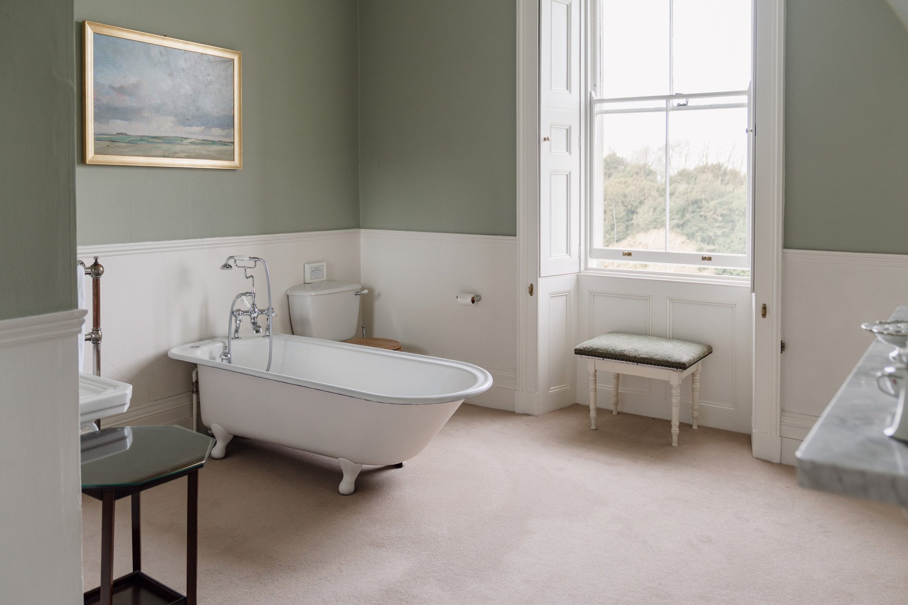 yorkshire-historic-georgian-stately-home-events-film-photo-shoot-location-hire-bathtub.jpg