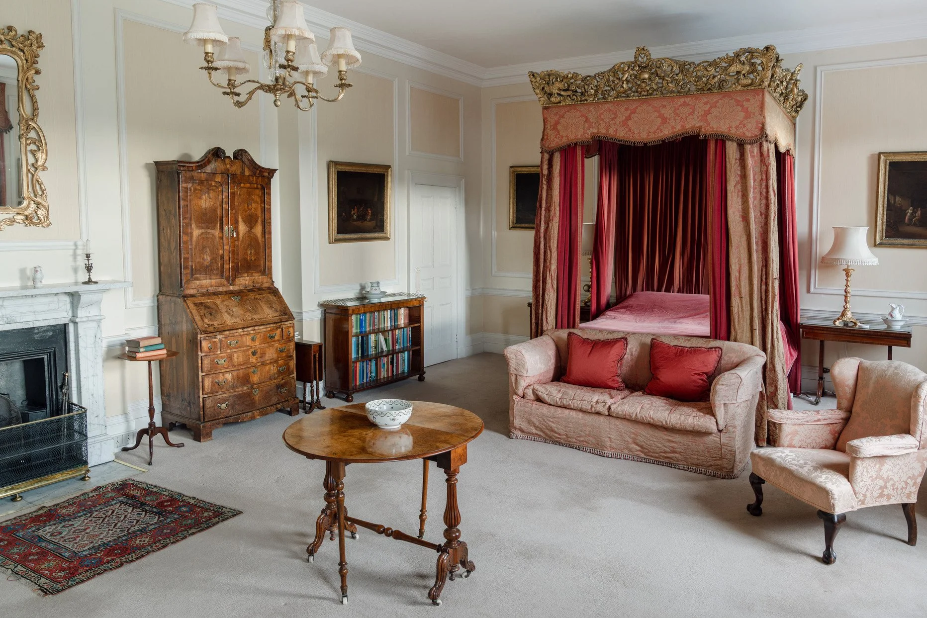 yorkshire-historic-georgian-stately-home-events-film-photo-shoot-location-hire-bedroom-sofa.jpg