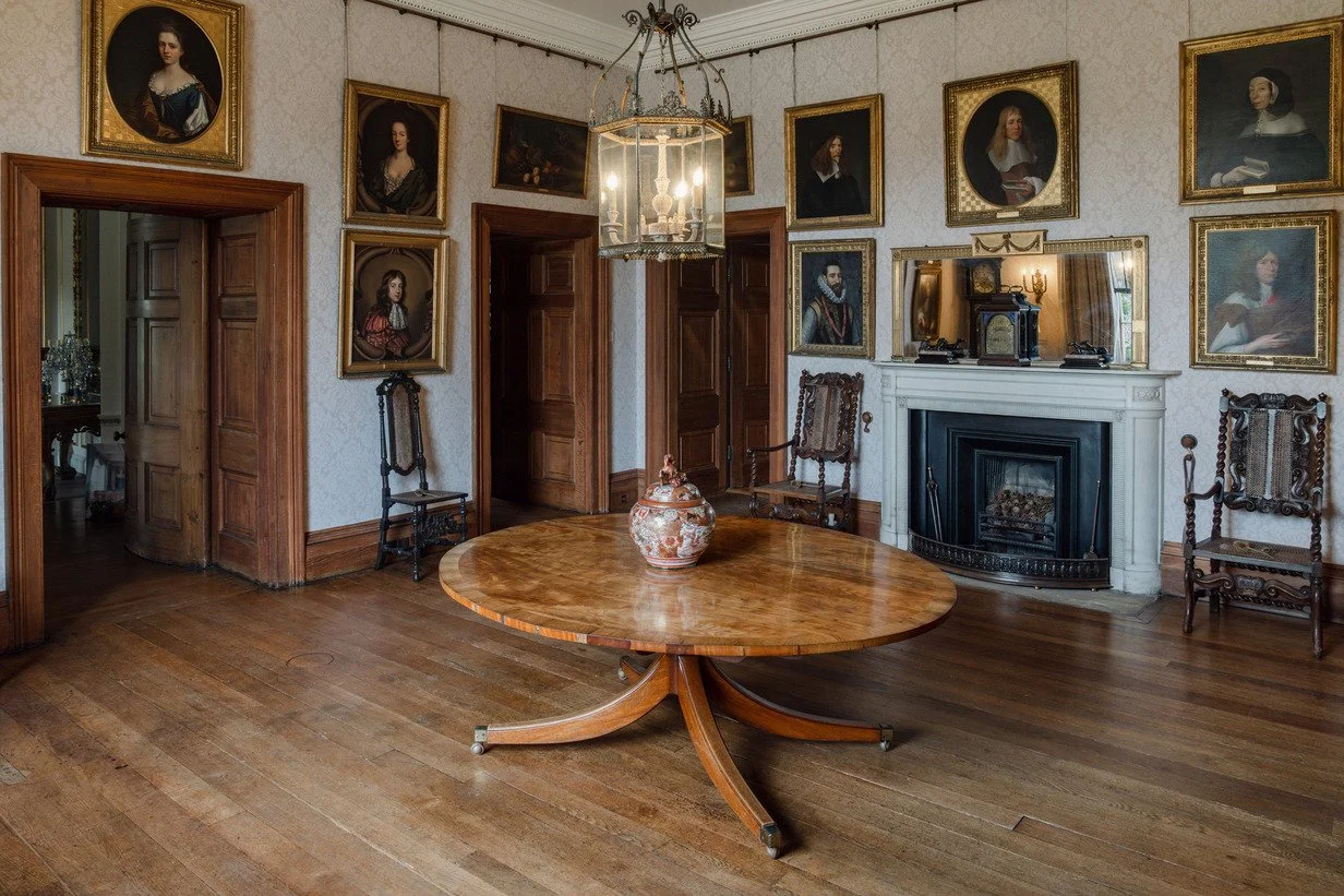 yorkshire-historic-georgian-stately-home-events-film-photo-shoot-location-hire-entrance-hallway.jpg