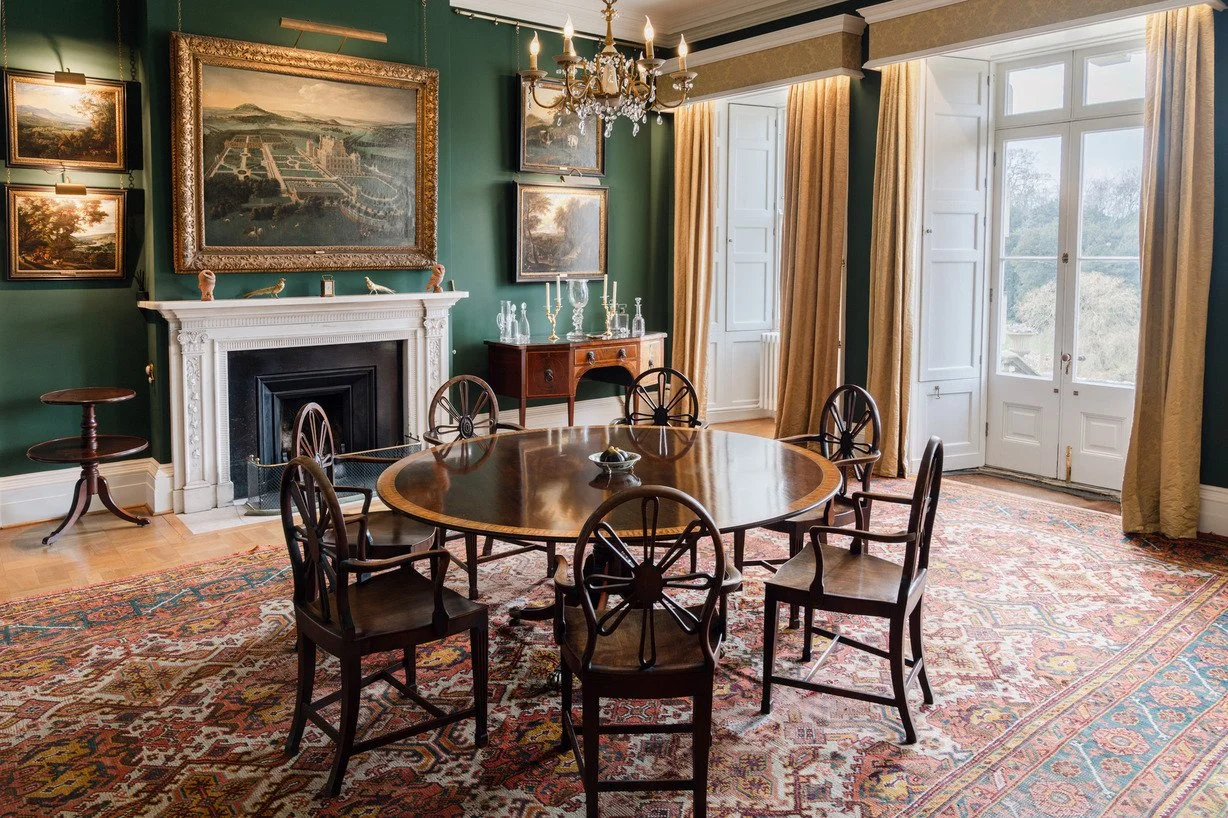 yorkshire-historic-georgian-stately-home-events-film-photo-shoot-location-hire-round-dining-room-table.jpg