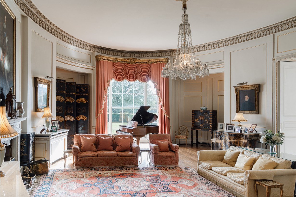 yorkshire-historic-georgian-stately-home-events-film-photo-shoot-location-hire-sitting-room.jpg