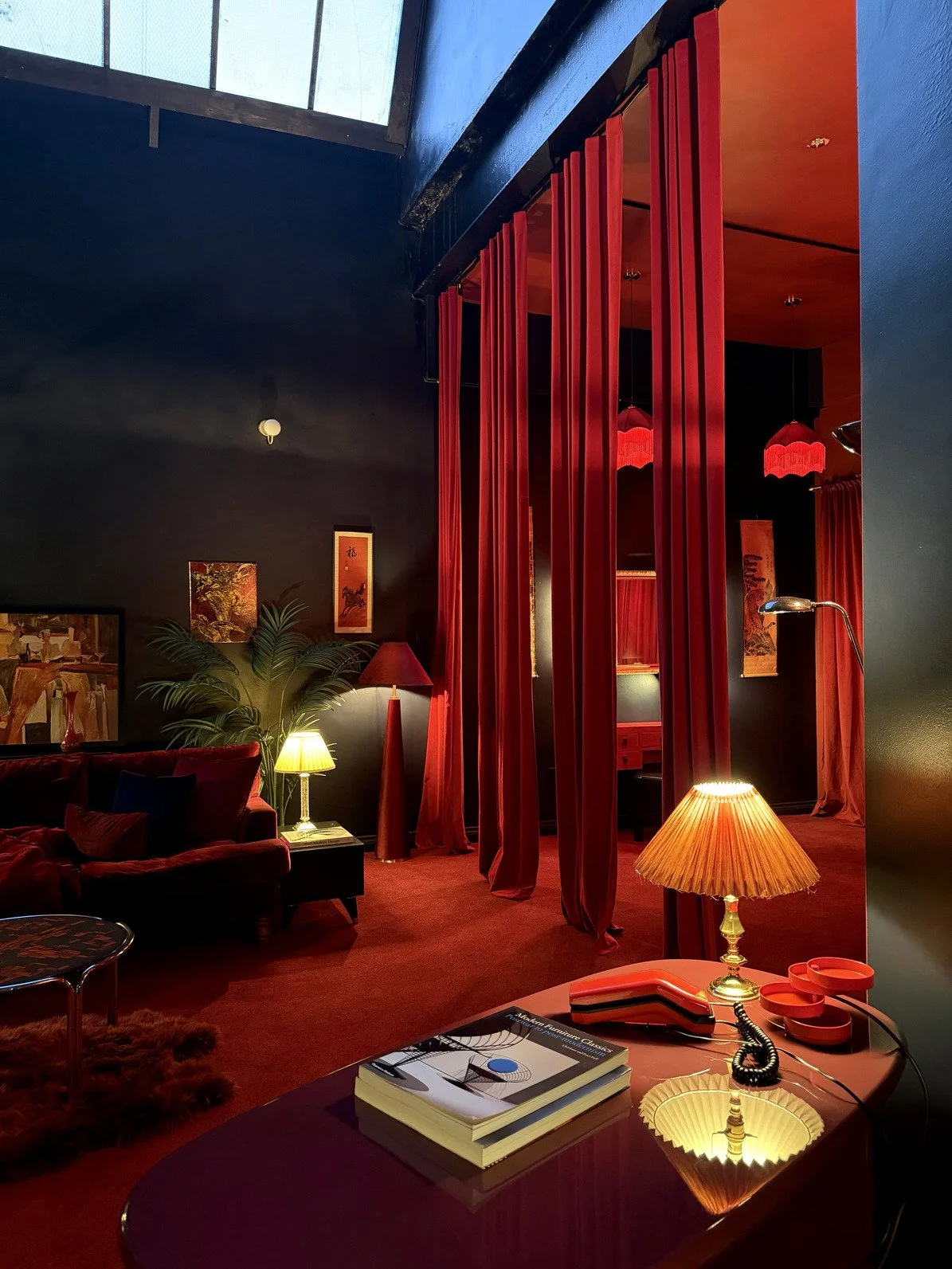london-speakeasy-retro-designer-creative-studio-film-photo-shoot-location-hire-multiple-curtain-strips.jpg