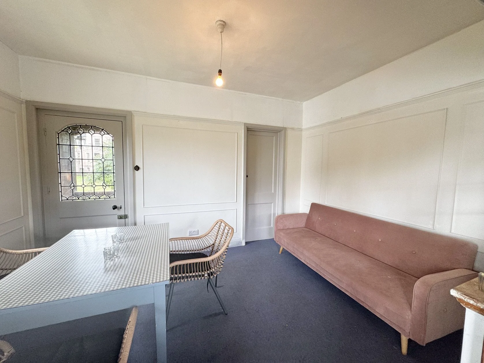 london-victorian-riverside-residence-film-photo-shoot-location-hire-white-table.jpg
