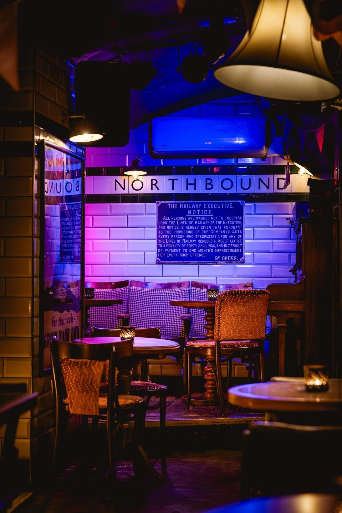 london-1940s-underground-station-immersive-events-film-photo-shoot-location-hire-platform-sign.jpg