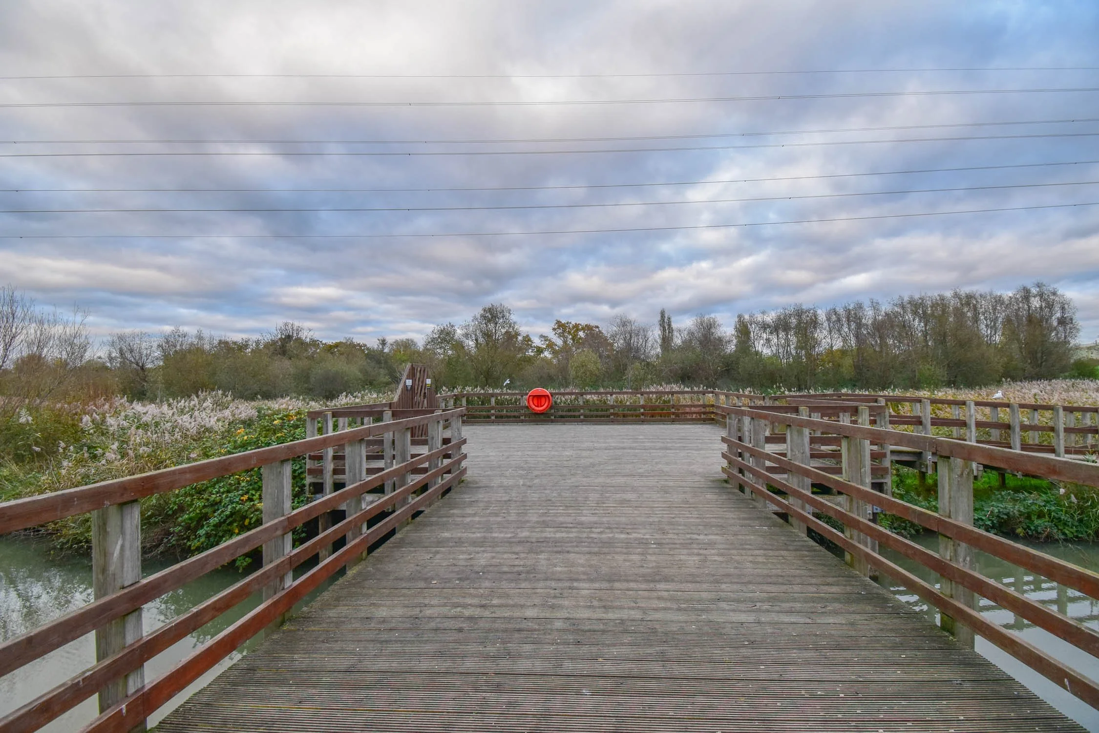 london-new-england-hamptons-american-film-photo-shoot-location-hire-decking-wetlands.jpg