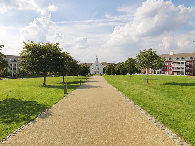 london-new-england-hamptons-american-film-photo-shoot-location-hire-grand-entrance.jpg