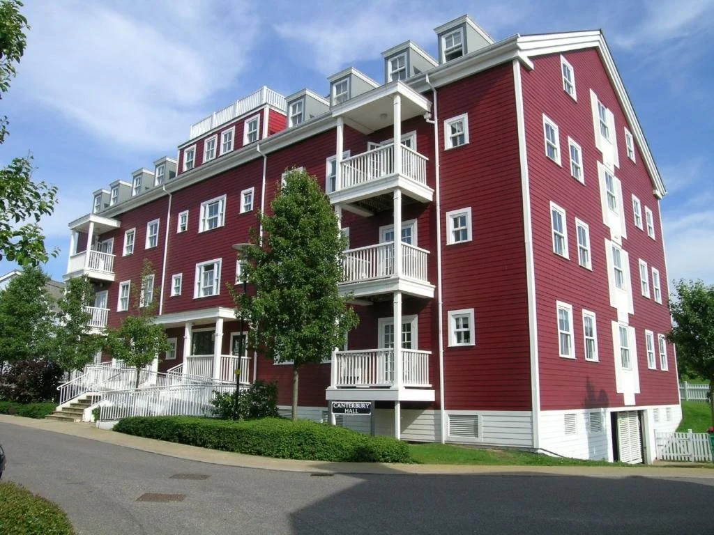 london-new-england-hamptons-american-film-photo-shoot-location-hire-red-weatherboarding.jpg