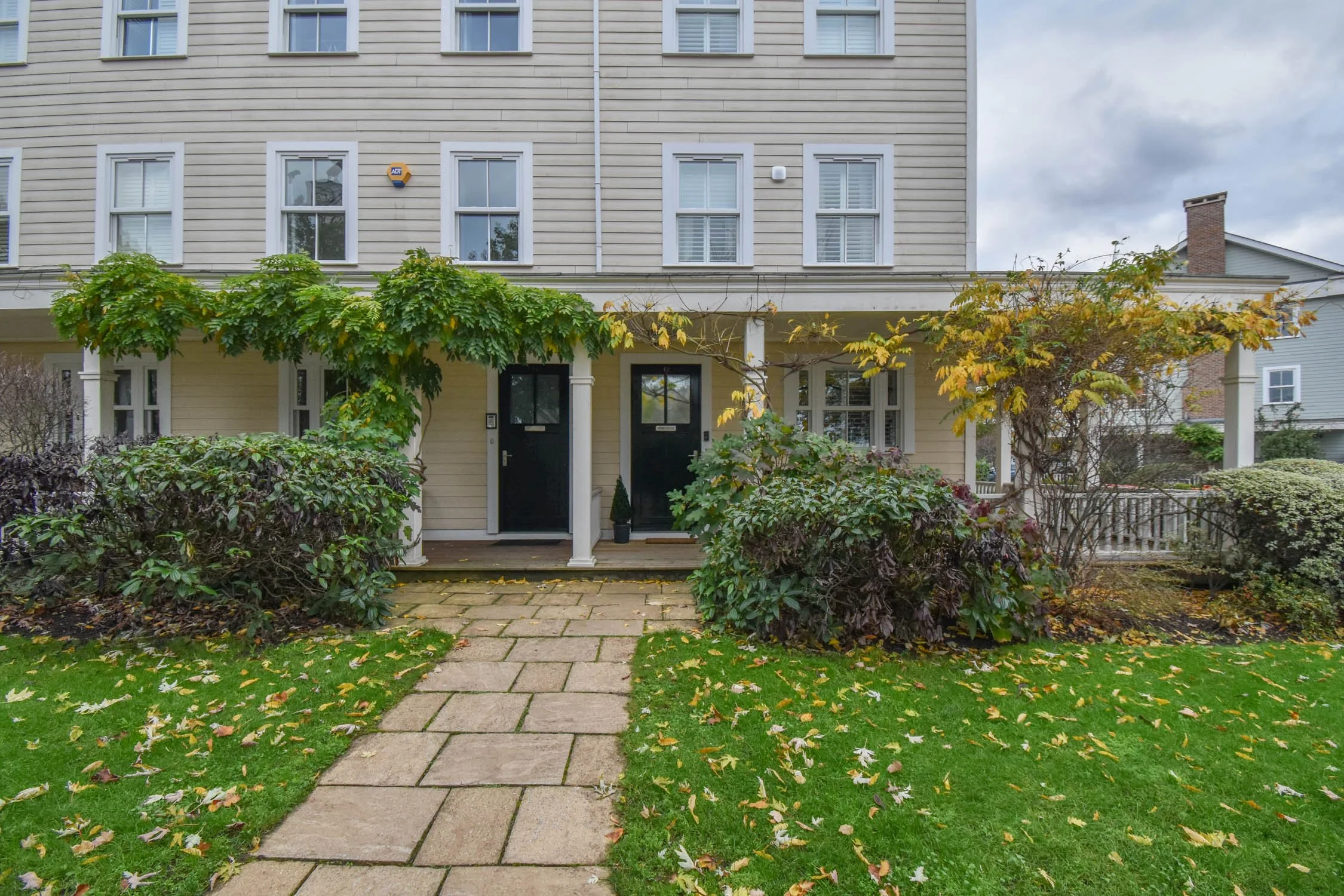 london-new-england-hamptons-american-film-photo-shoot-location-hire-veranda.jpg