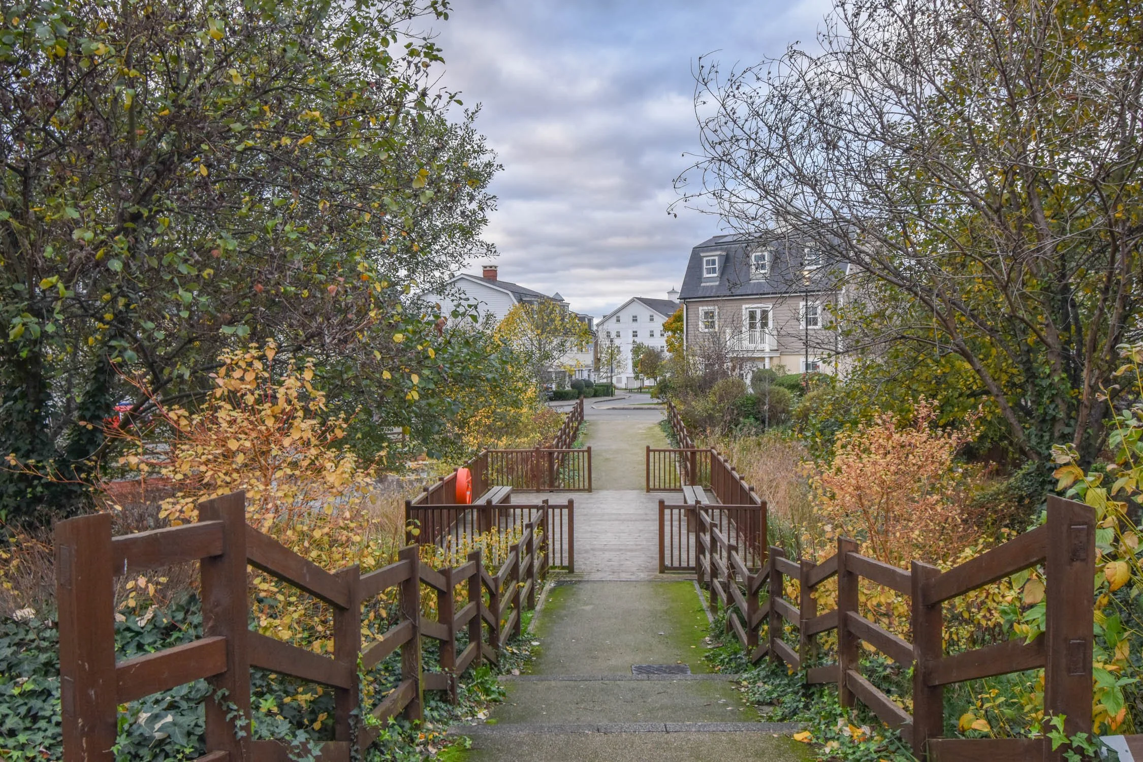 london-new-england-hamptons-american-film-photo-shoot-location-hire-wetlands-steps.jpg