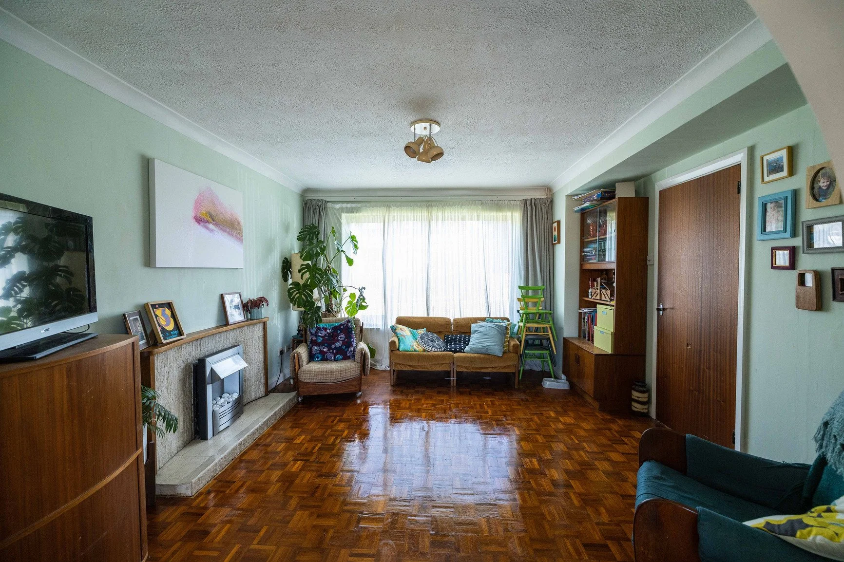 essex-1970s-suburban-house-retro-film-photo-shoot-location-hire-lounge-parquet-flooring.jpg