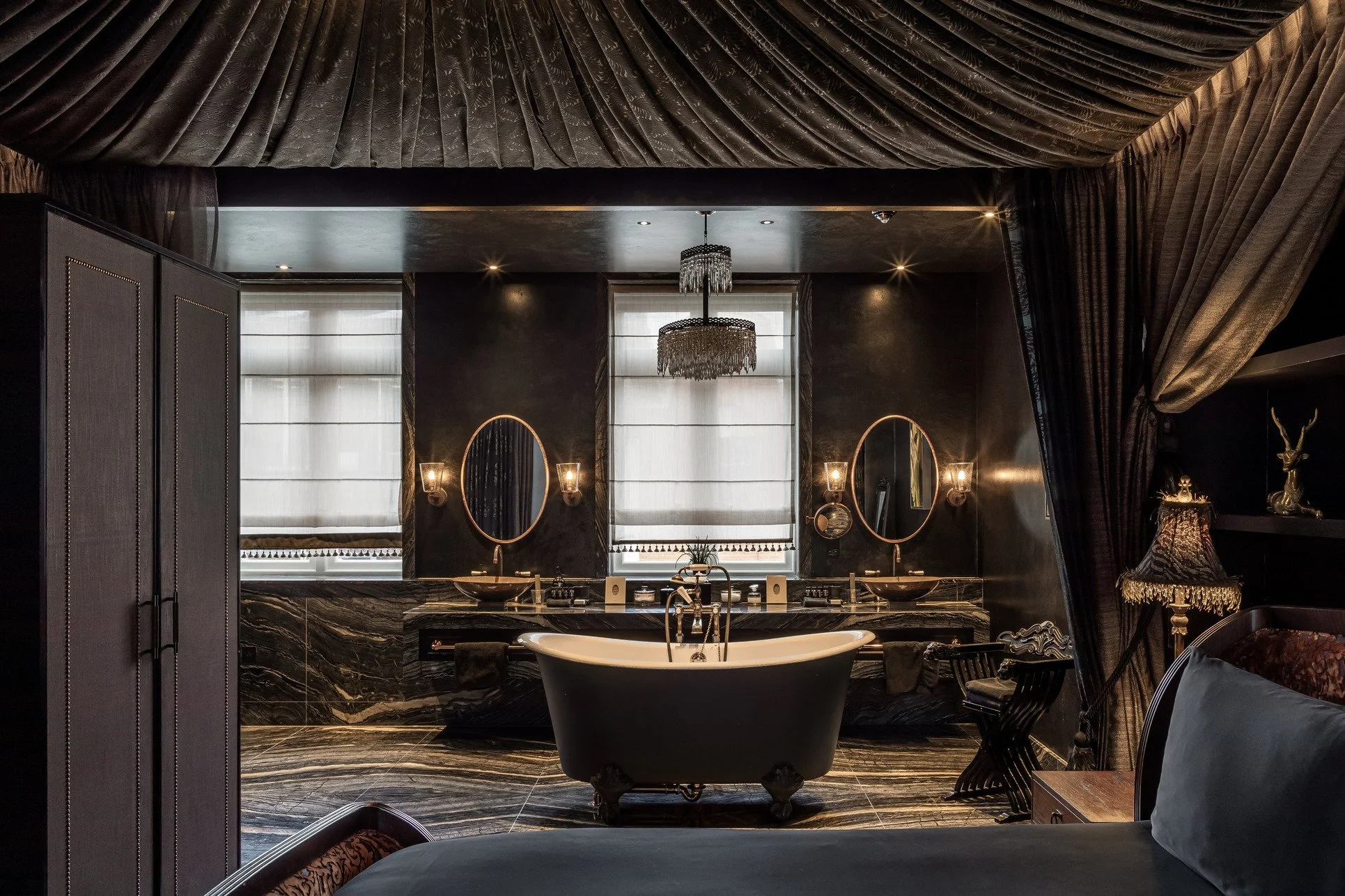 london-luxury-boutique-hotel-film-photo-shoot-event-location-hire-bathroom 11.14.25.jpg