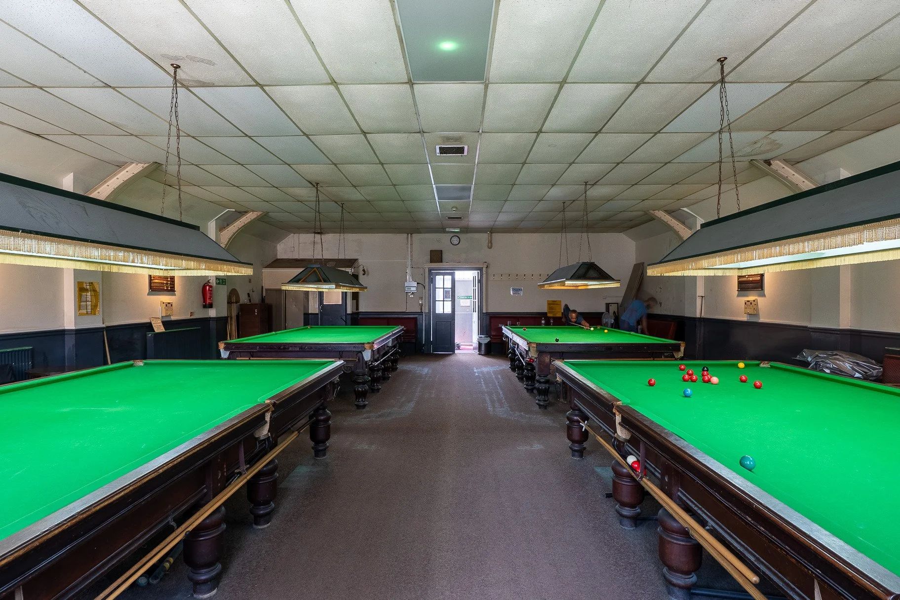 hire-a-london-1970s-traditional-working-mens-club-film-photo-shoot-event-location-snooker-hall.jpg