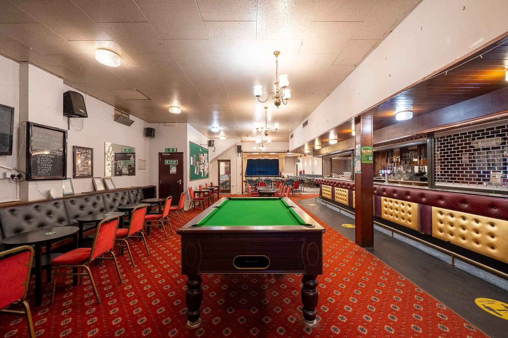 hire-a-london-1970s-traditional-working-mens-club-film-photo-shoot-event-location-snooker-table.jpg