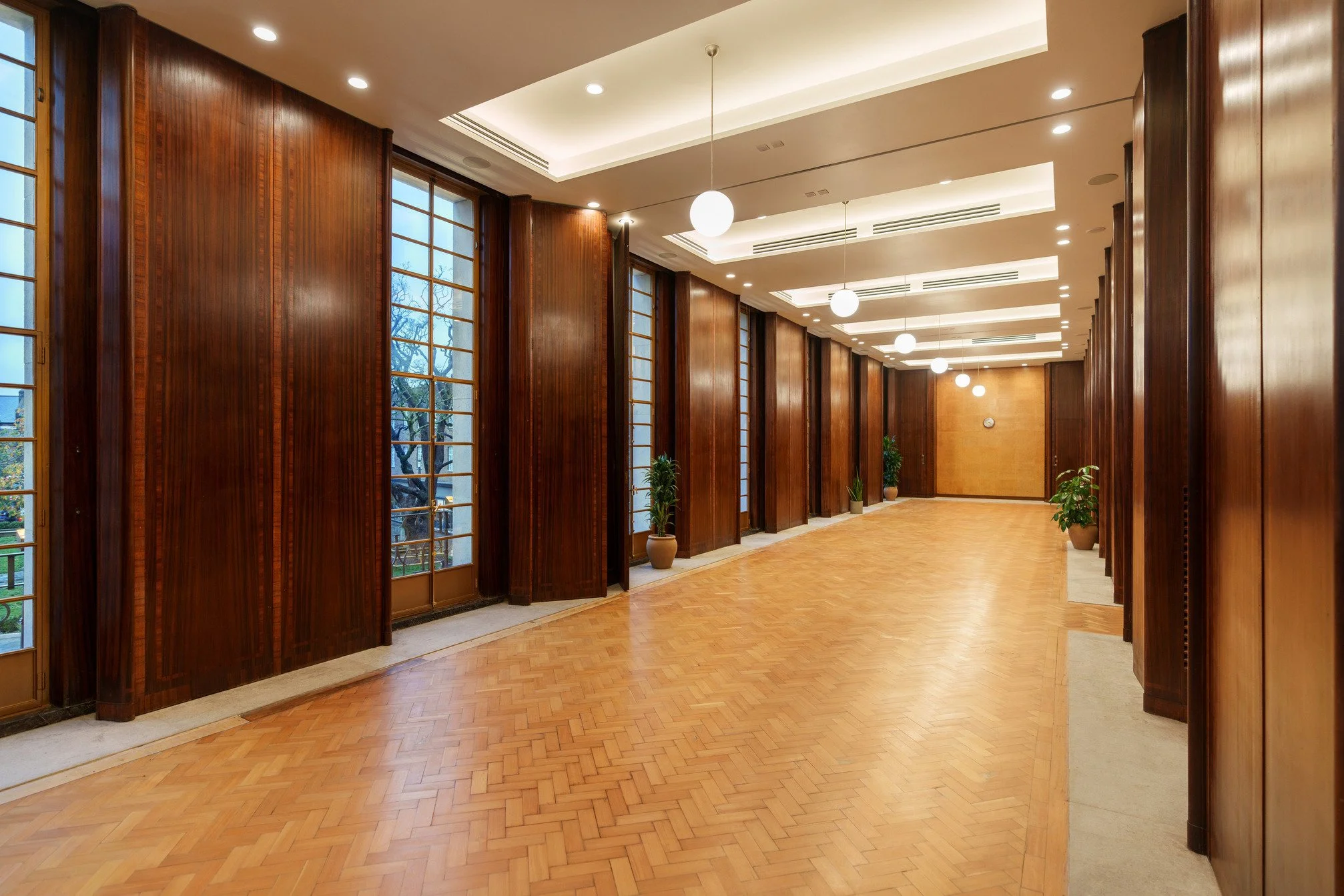 hire-london-art-deco-town-hall-film-shoot-event-location-committee-room-corridor-skylights 13.19.31.jpg