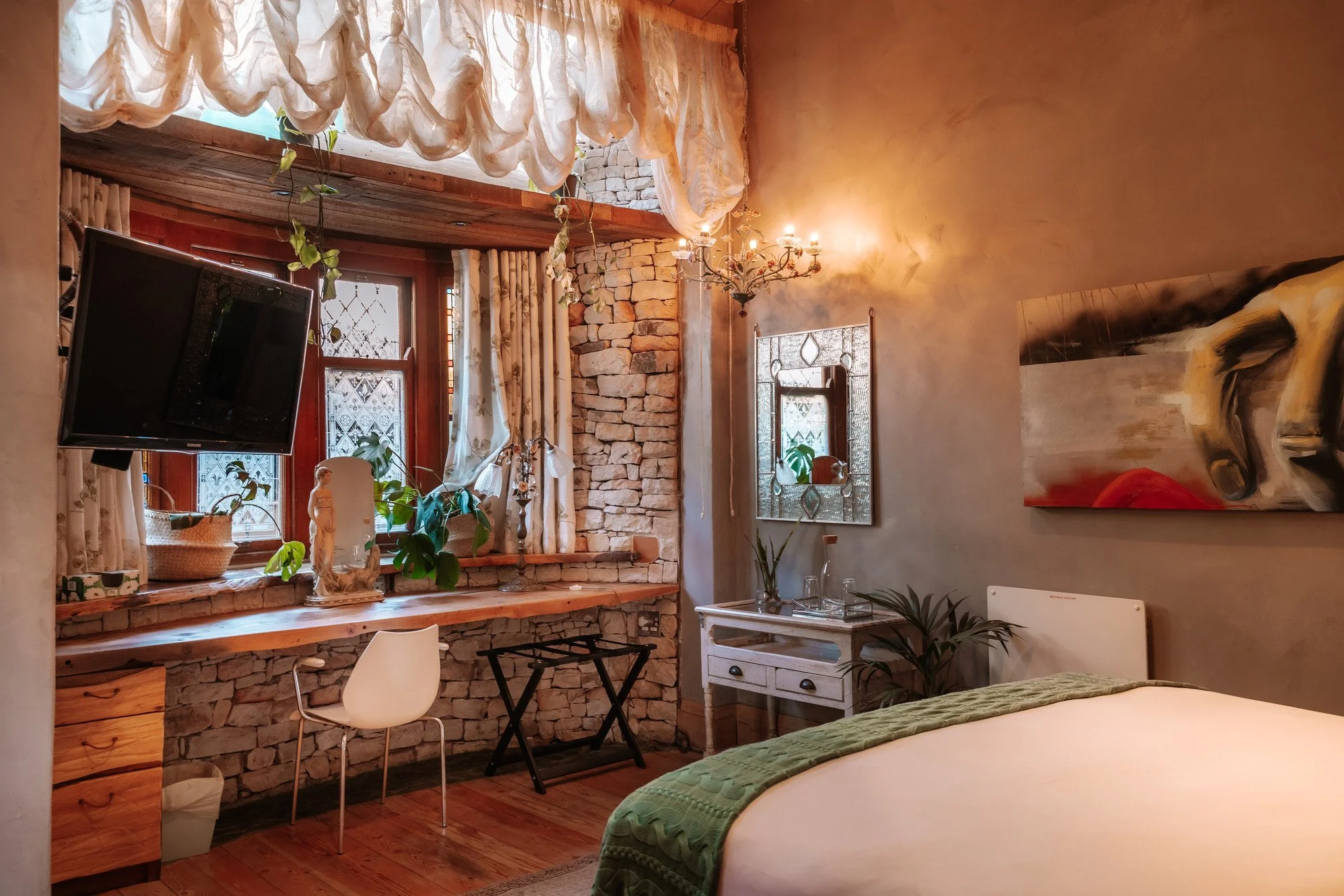 hire-cape-town-tropical-wonderland-private-estate-film-shoot-location-bedroom-desk-space.jpg
