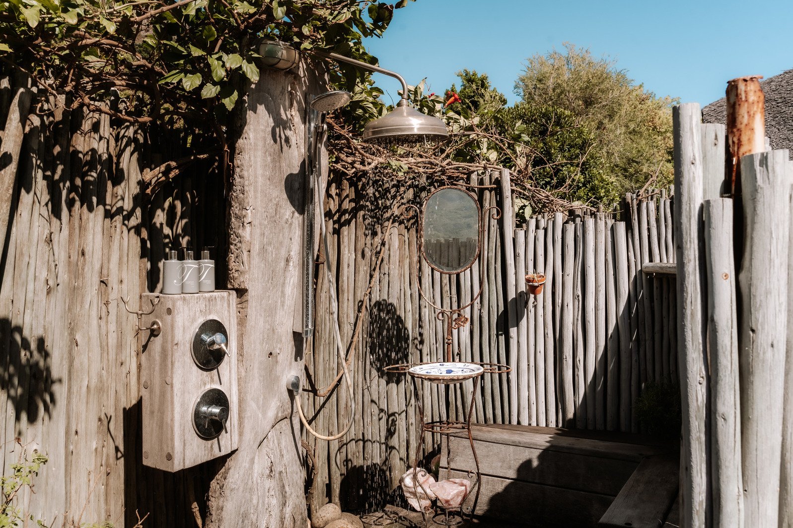 hire-cape-town-tropical-wonderland-private-estate-film-shoot-location-outdoor-shower.jpg