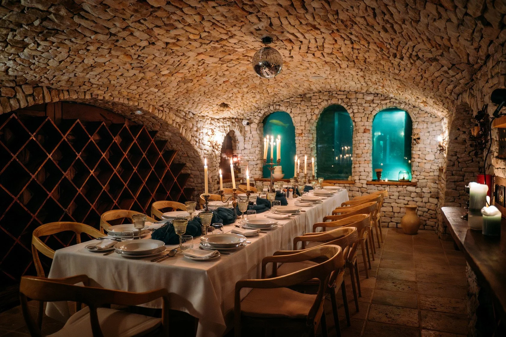 hire-cape-town-tropical-wonderland-private-estate-film-shoot-location-dining (1).jpg