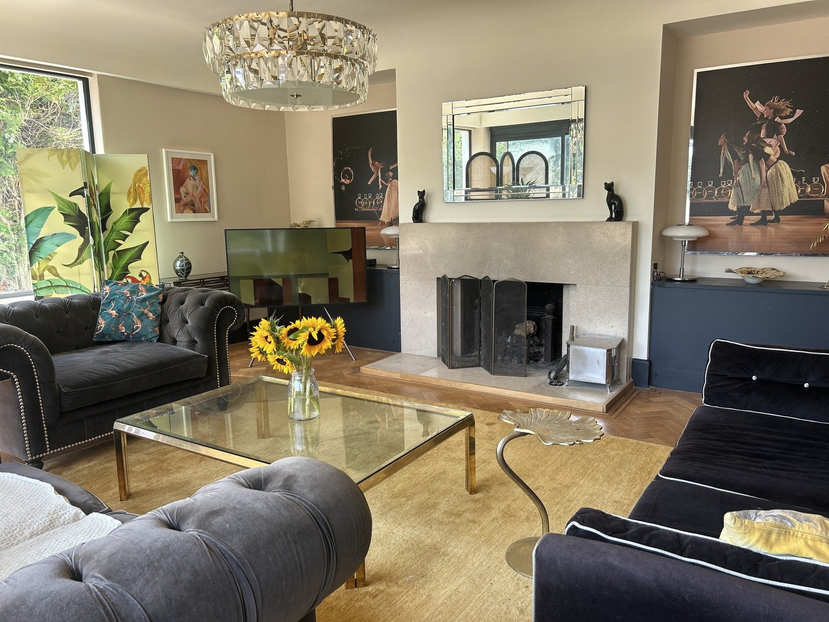 berkshire-historic-1930s-art-deco-modernist-estate-parkland-coffee-table.jpg