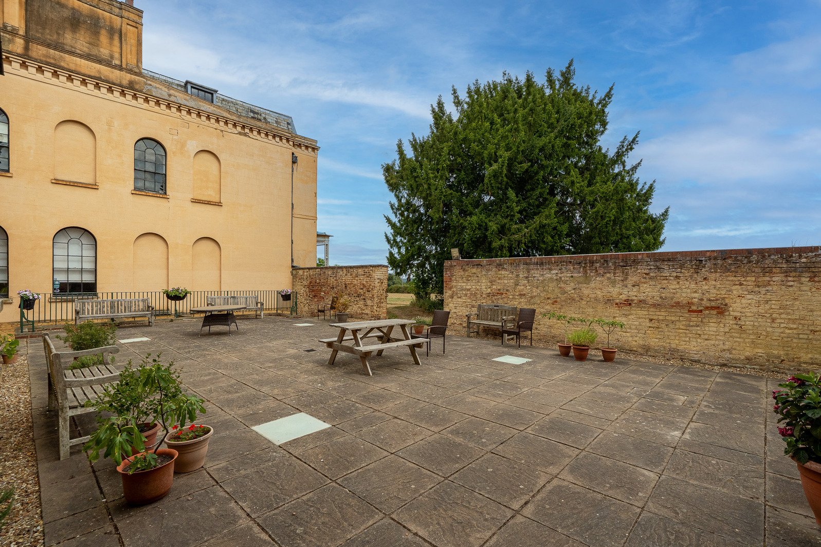 georgian-country-house-bedfordshire-filming-photography-events-location-terrace.jpg
