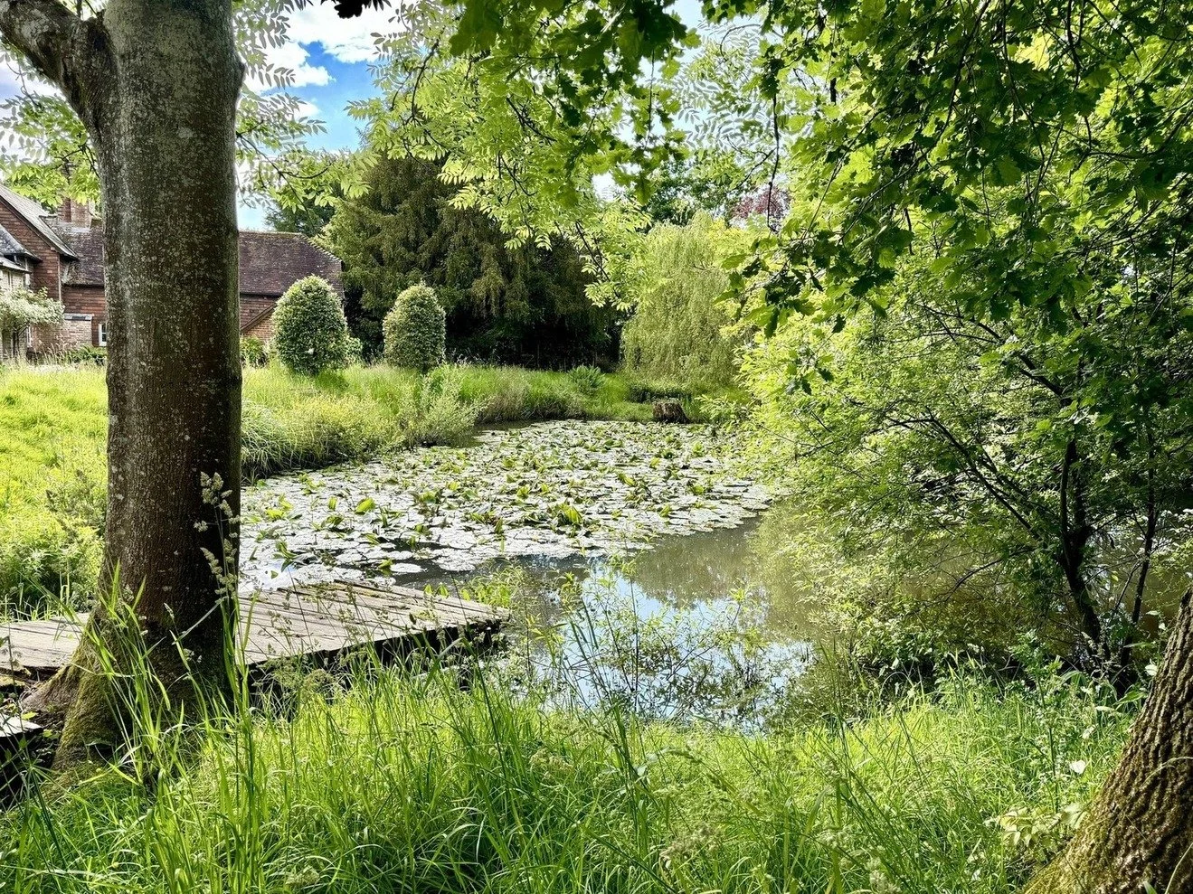 east-sussex-kitsch-country-estate-oast-house-filming-photography-location-pond-decking.jpg