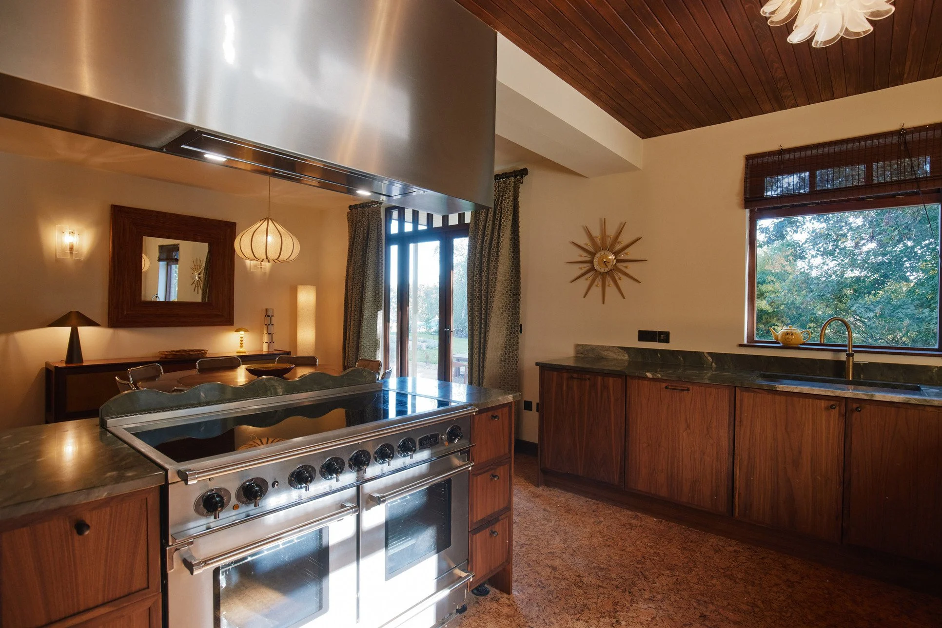 cotswolds-midcentury-california-location-house-filming-photoshoots-events-oven.jpg
