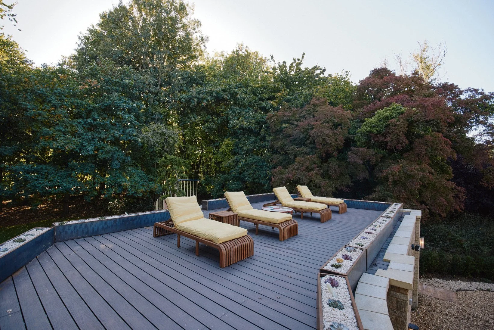 cotswolds-midcentury-california-location-house-filming-photoshoots-events-roof-terrace.jpg