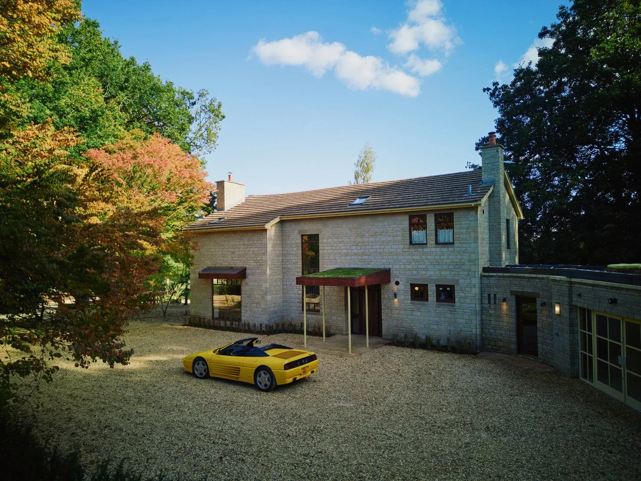 cotswolds-midcentury-california-location-house-filming-photoshoots-events-facade.jpg