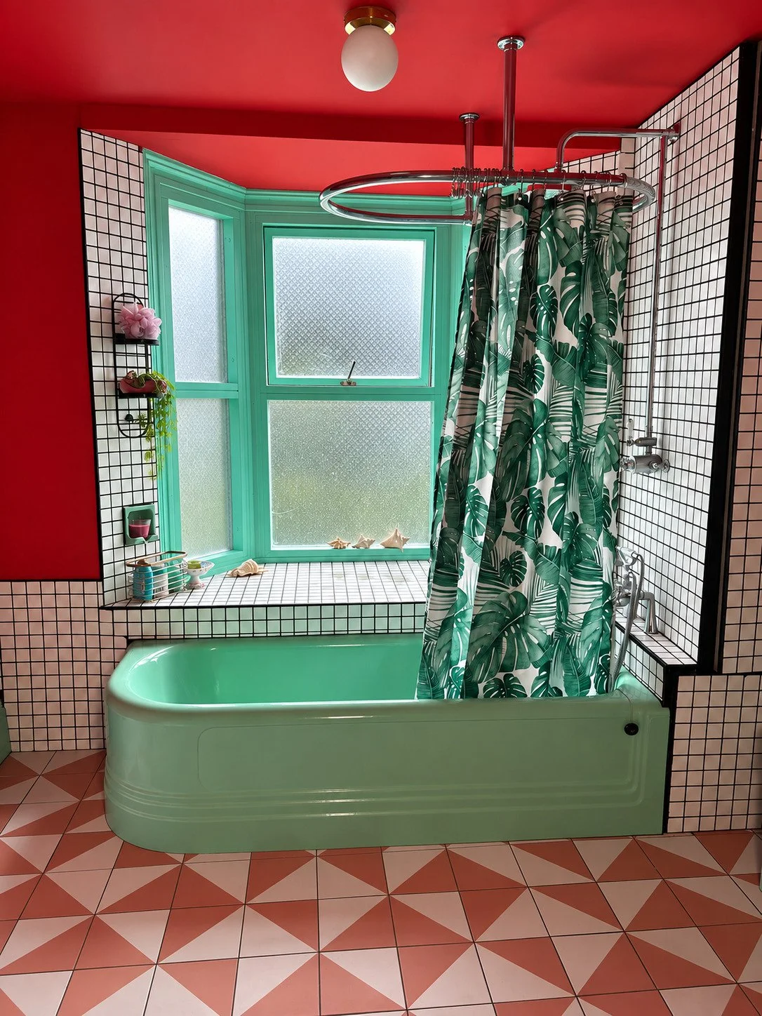 margate-retro-1930s-location-house-filming-photoshoots-shower-curtain.jpg