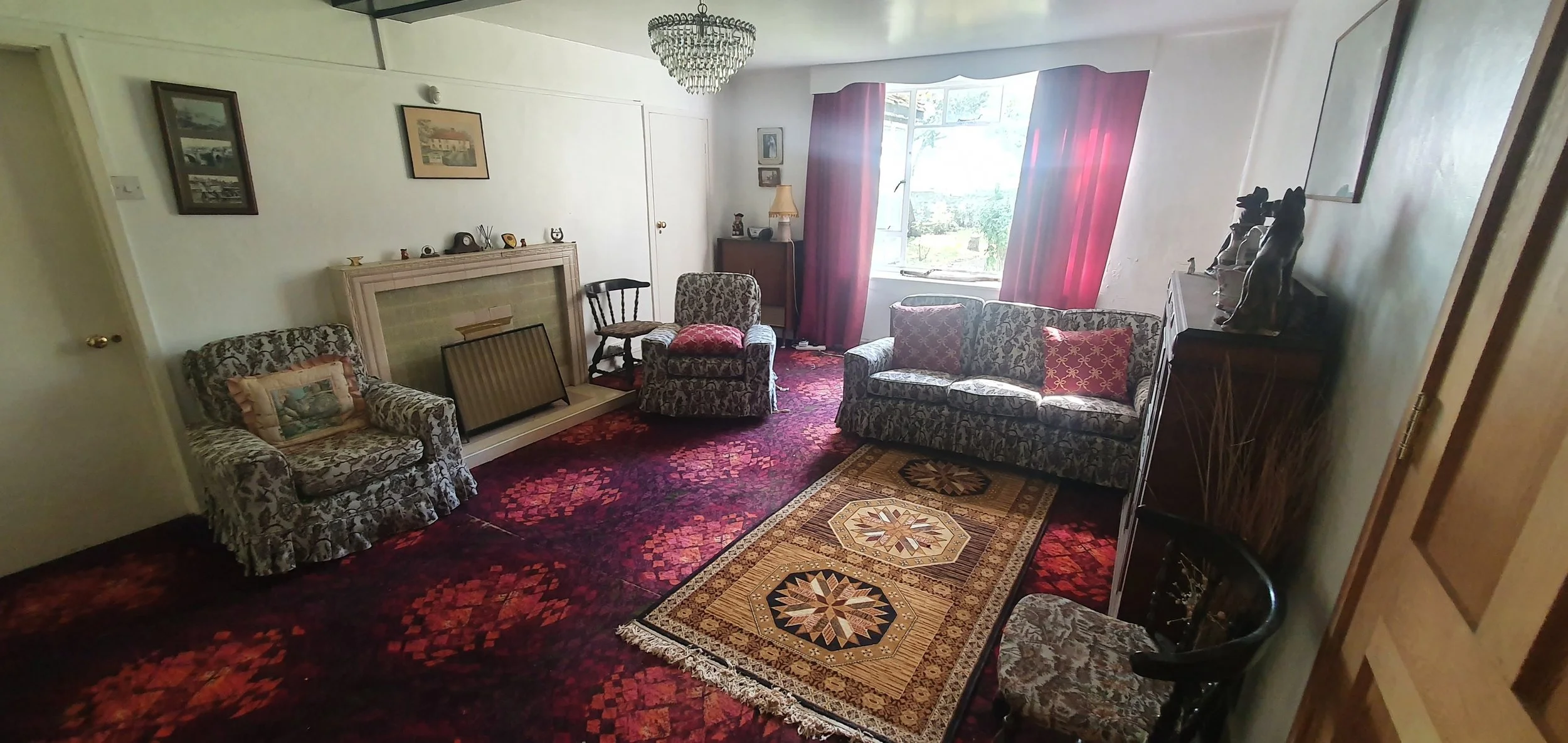 kent-16th-century-farmhouse-1960s-1970s-interior-decor-filming-photoshoots-fireplace.jpg