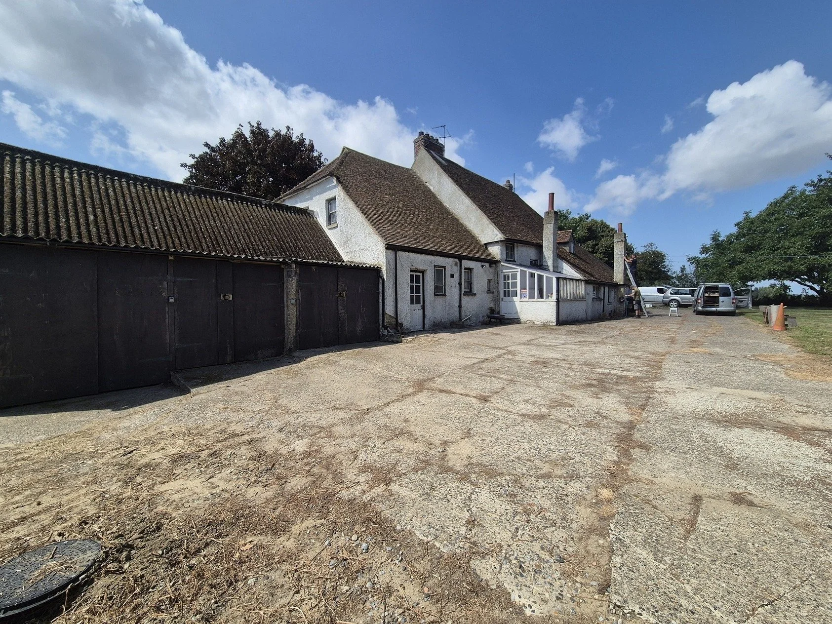 kent-16th-century-farmhouse-1960s-1970s-interior-decor-filming-photoshoots-yard.jpg