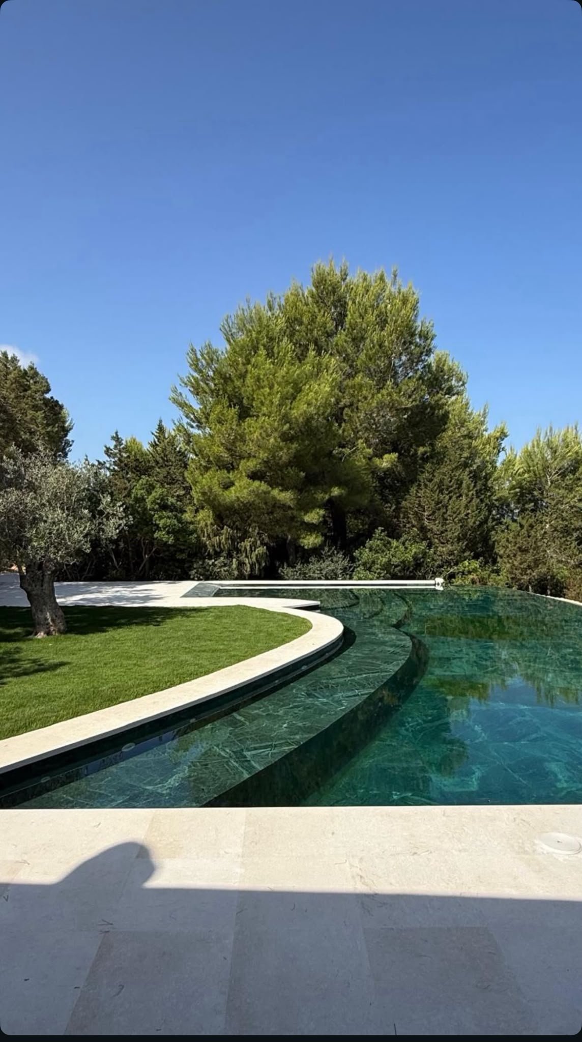 ibiza-luxury-open-plan-white-villa-filming-photoshoots-trees.jpg