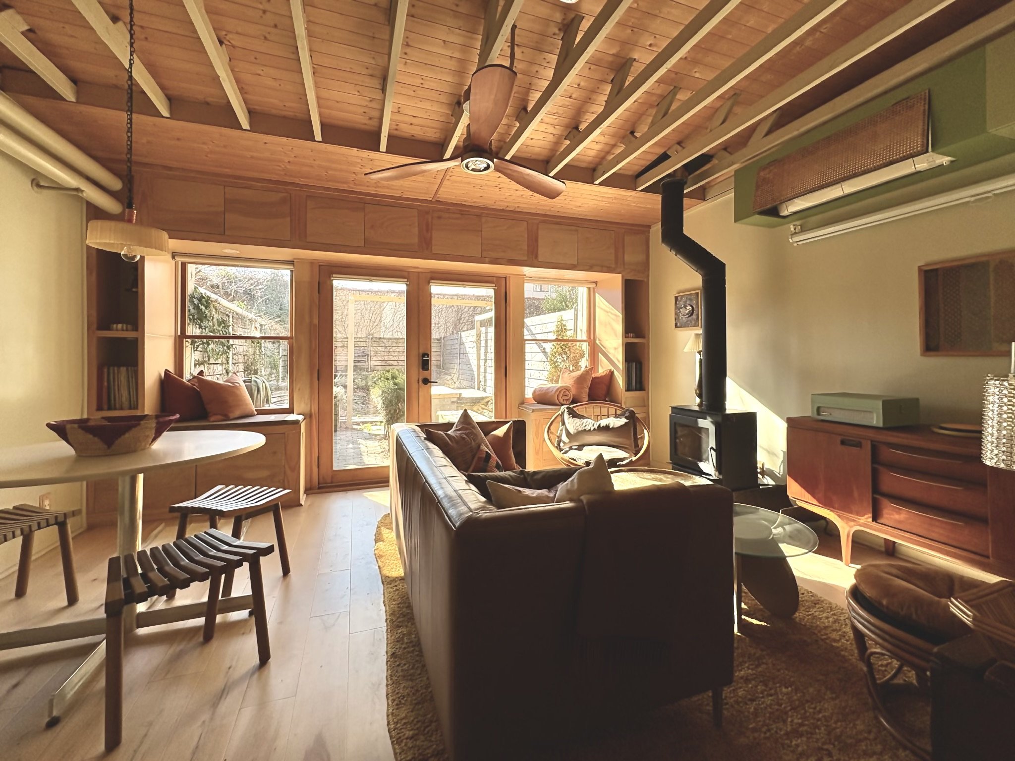 new-york-period-historic-townhouse-filming-photoshoots-wooden-panelled-ceiling.jpg