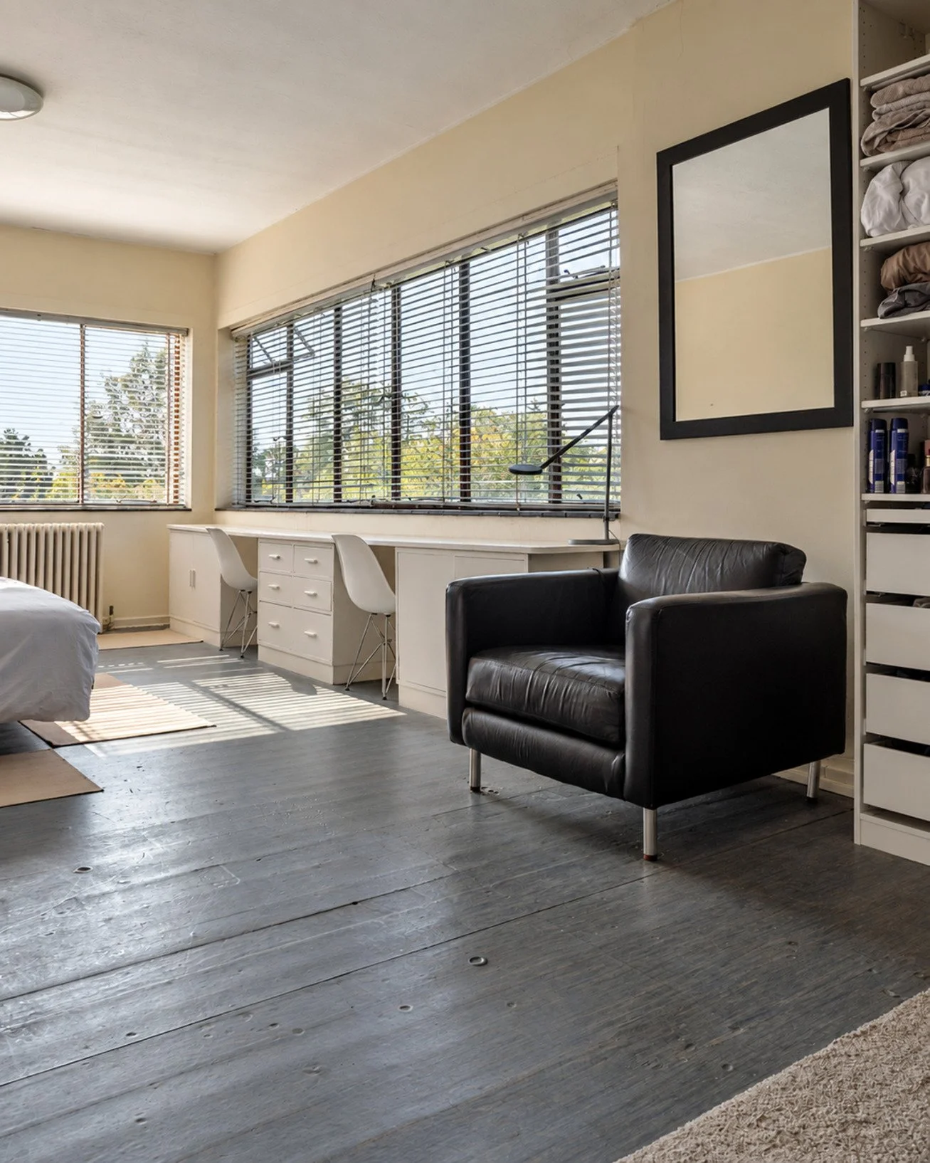 north-london-1930s-grade-ii-listed-modernist-house-filming-photoshoots-tub-chair.jpg