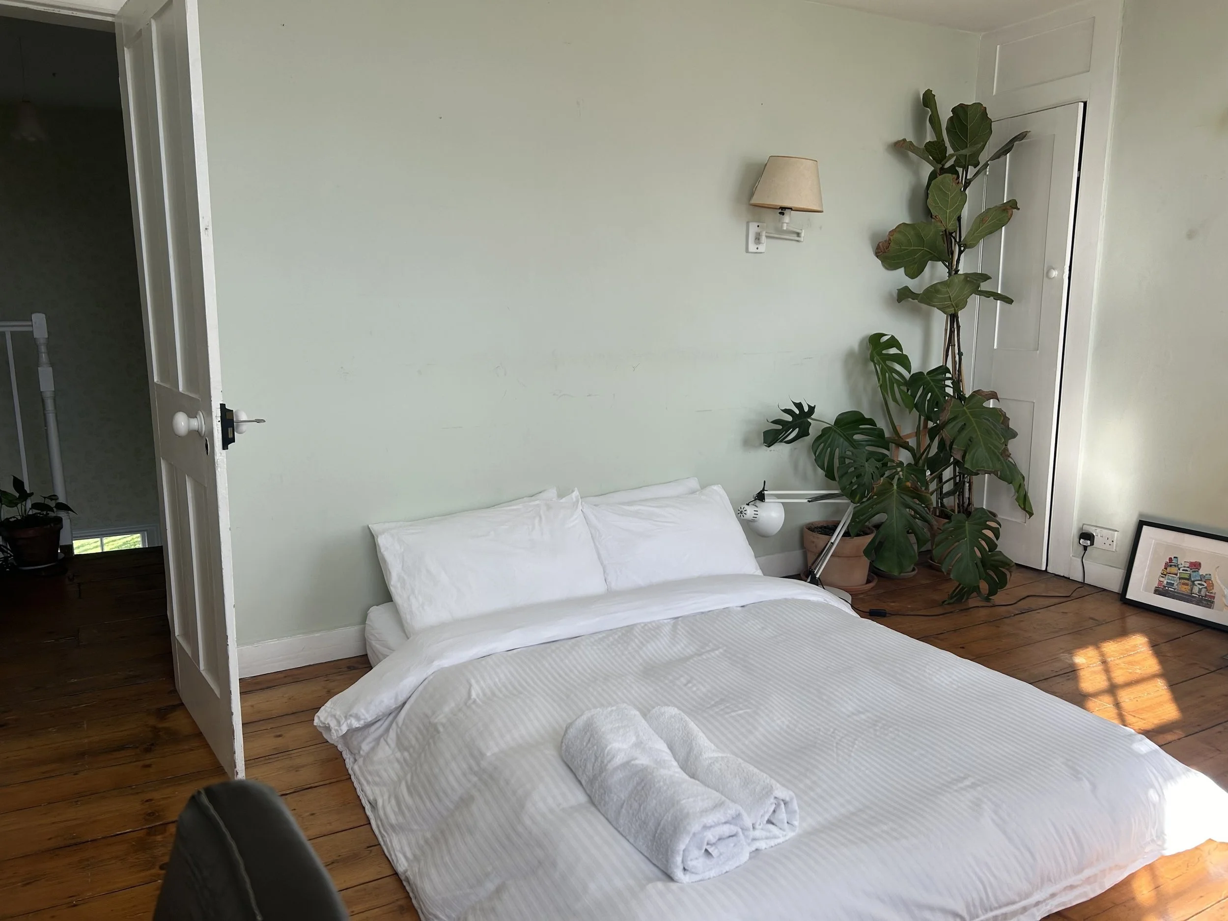 london-grade-ii-listed-georgian-townhouse-historic-period-interiors-filming-photoshoots-bedroom.jpg