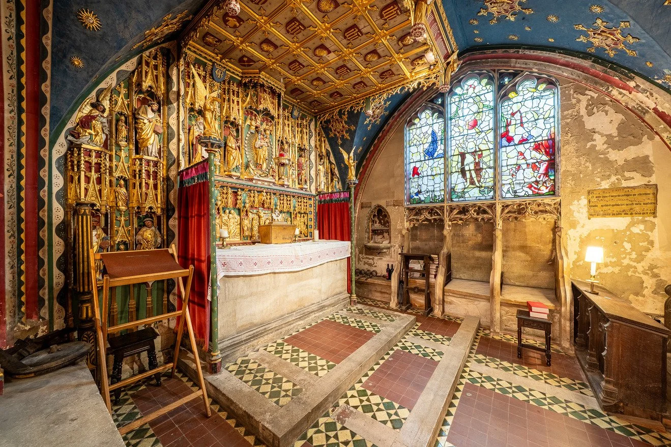 gothic-revival-victorian-church-london-canalside-stained-glass-filming-photoshoots-events-vestry.jpg
