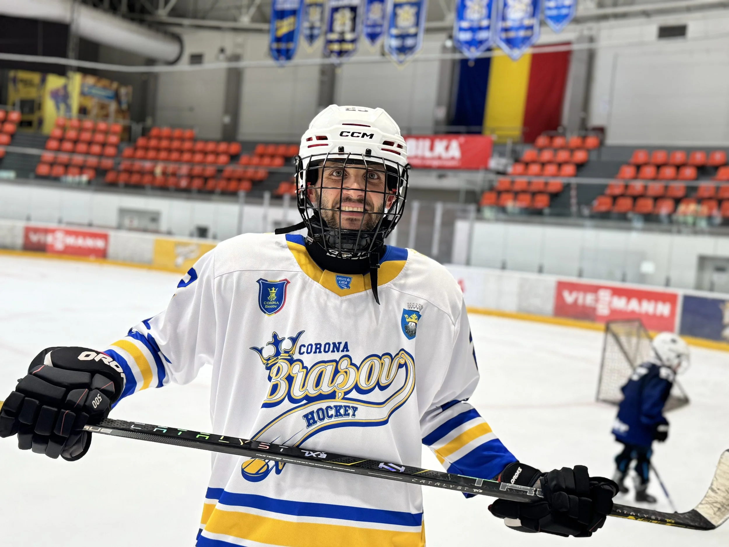 Dan Geabunea - Hockey