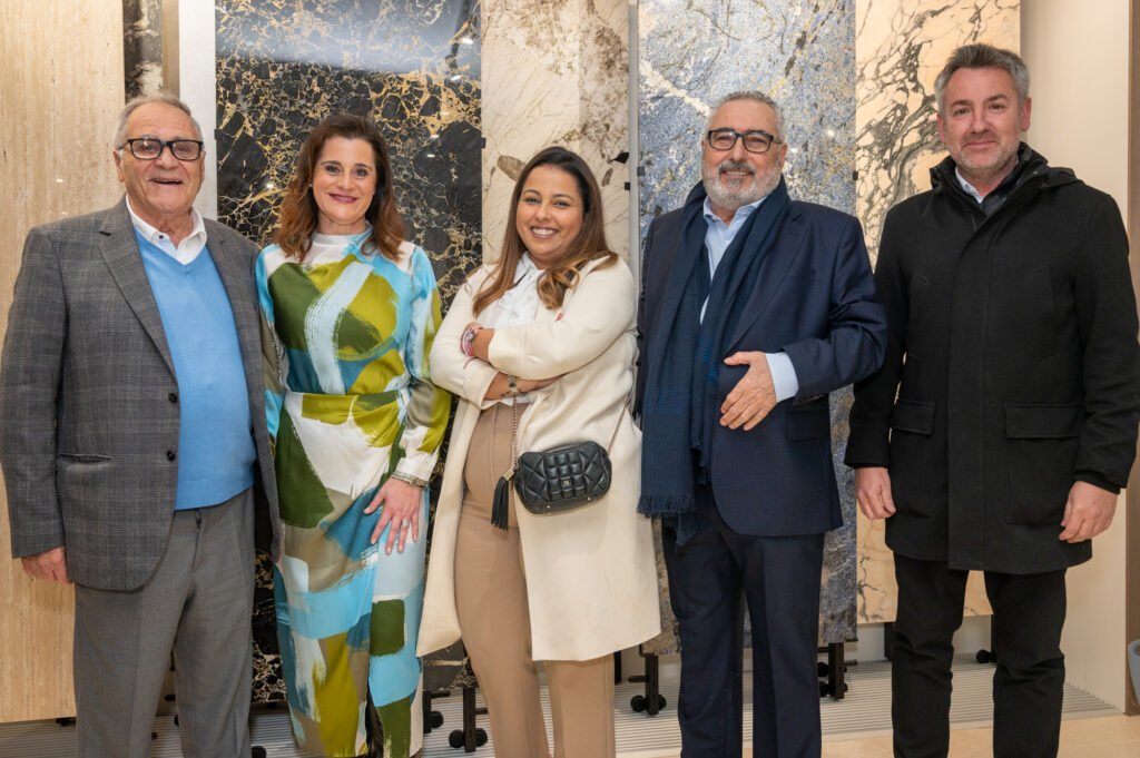Puya inaugura las nuevas instalaciones de Comármol