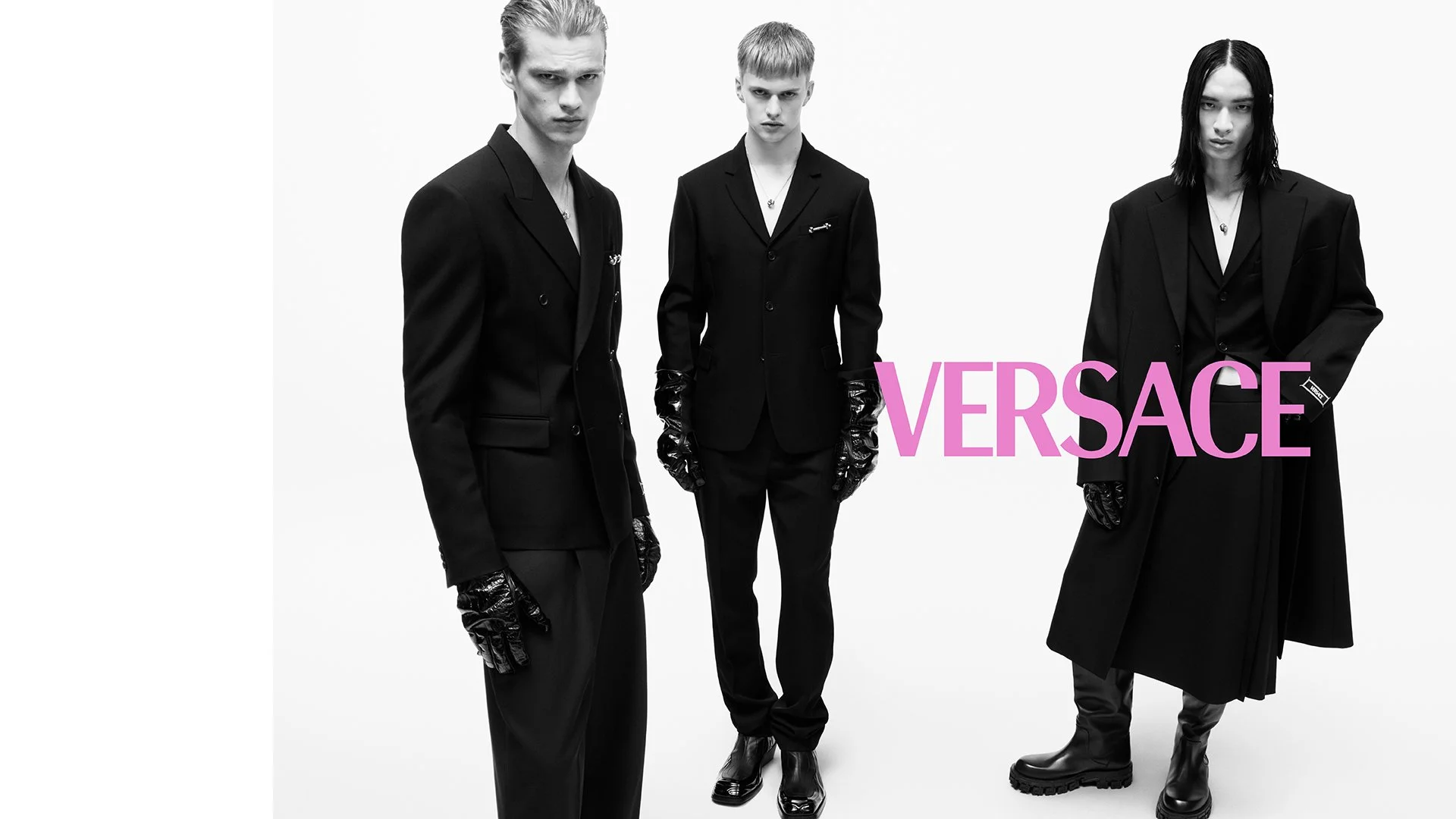 VE813_FW23 ADV_DIGITAL_LAYOUTS_1920x1080_04.jpg