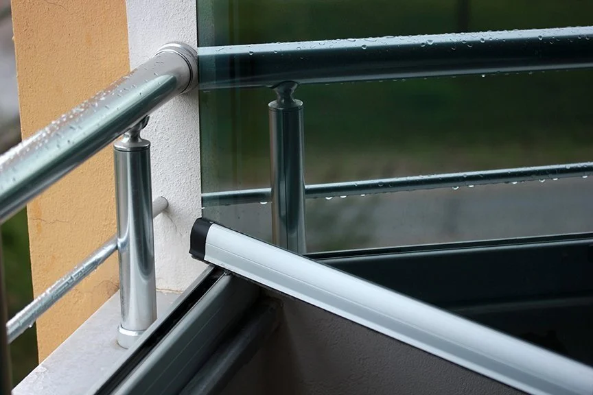 I vantaggi dei grigliati in alluminio