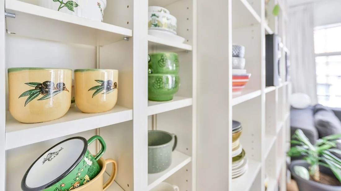 Librerie e scaffali originali II: 10 idee per esporre i nostri oggetti più pregiati