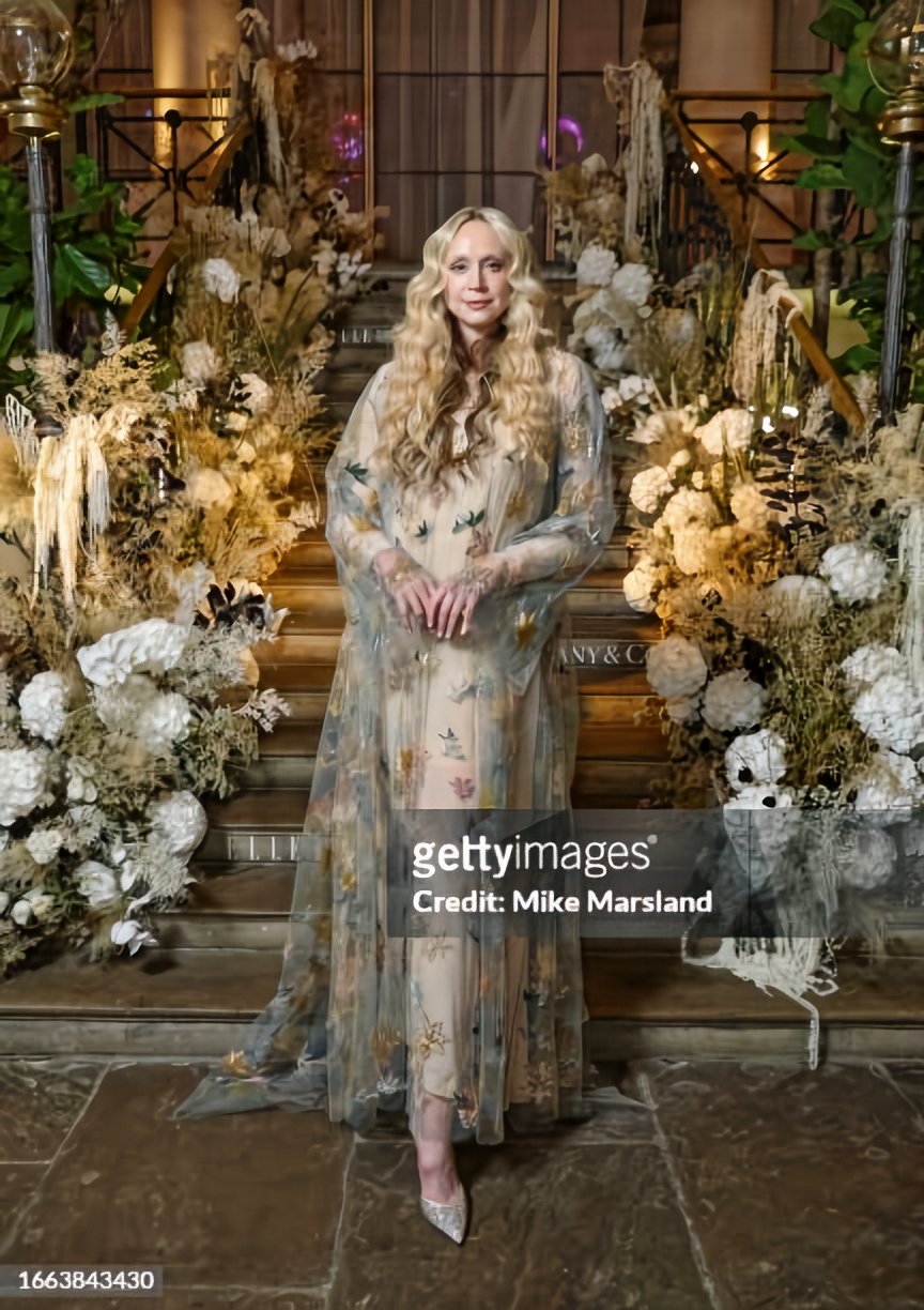 gettyimages-1663843430-612x612_LE_ml_resize_x2_colored_toned_light_ai.jpg