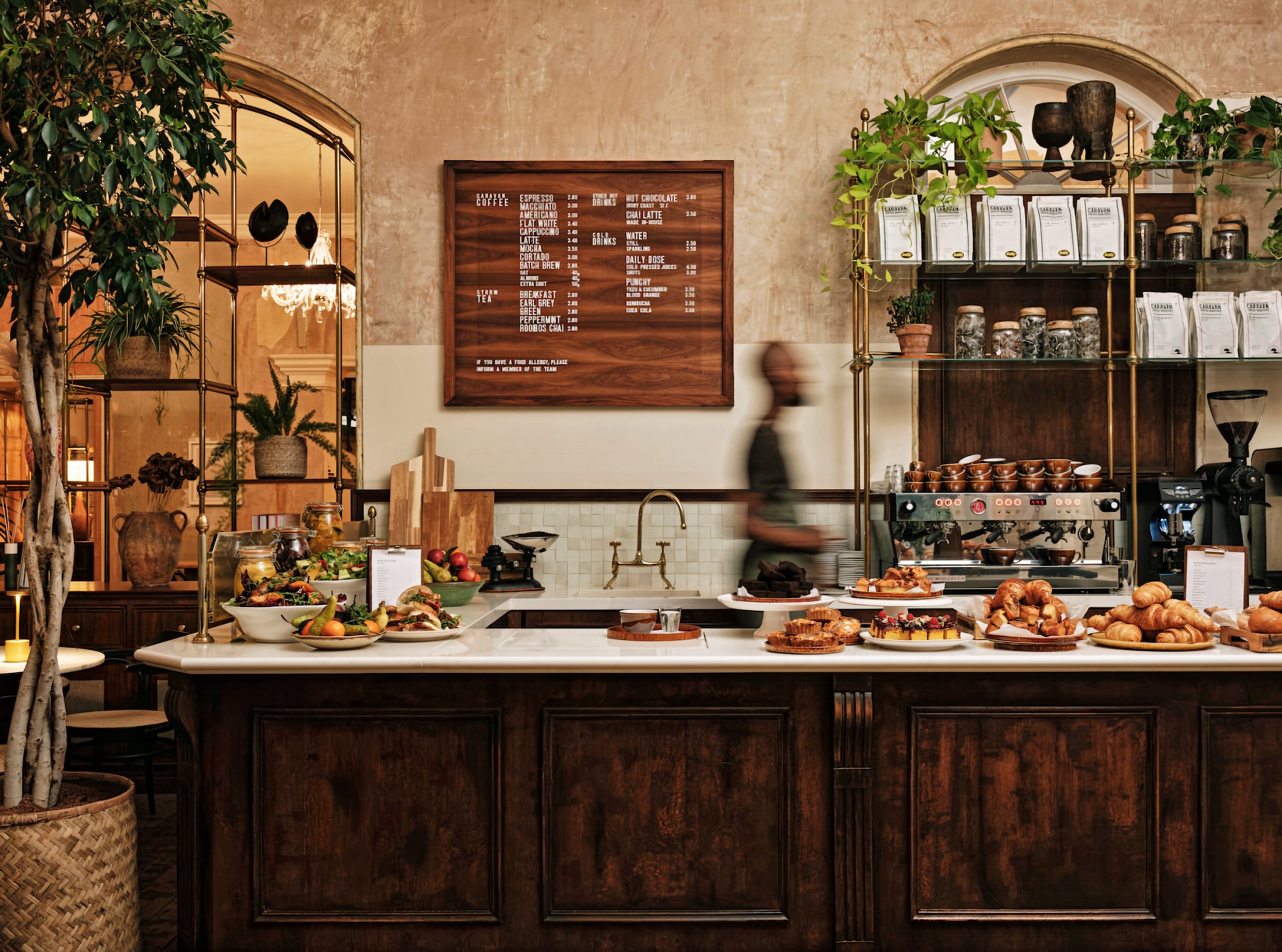 Cafe.pic-2_LE_ml_resize_x2_colored_toned_light_ai.jpg