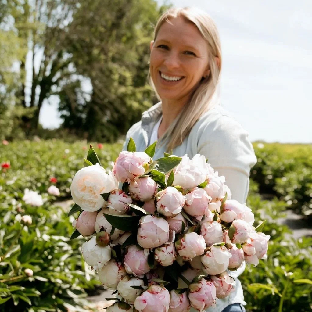 Copy This Marketing Strategy To Grow Your Flower Farm Fast (SFFF100)