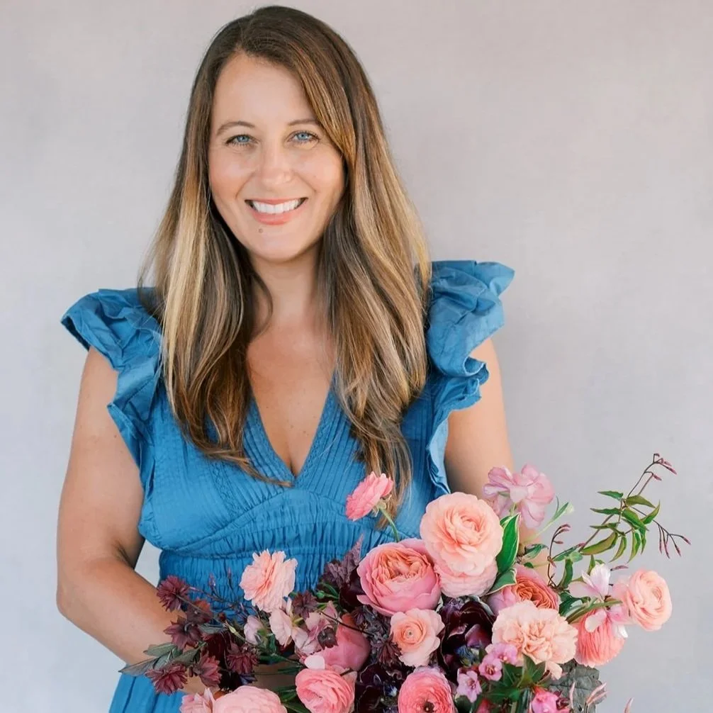 Success With On-Farm Workshops And Experiences With Niki Of Flourish Flower Farm (SFFF102)